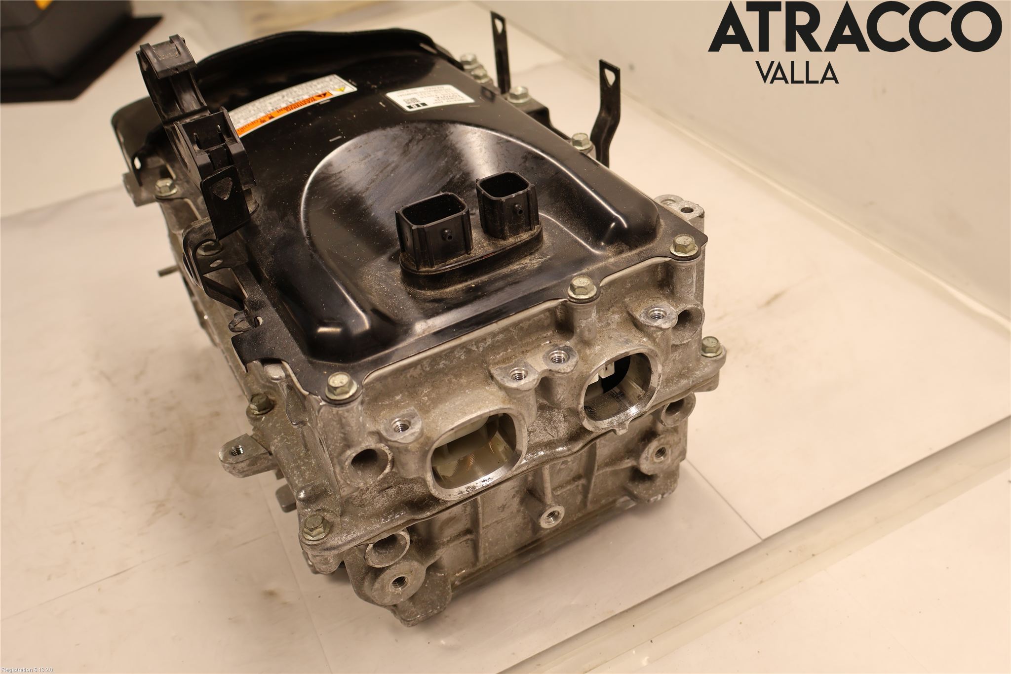 Toyota YARIS XP21 20- Hybridconverter