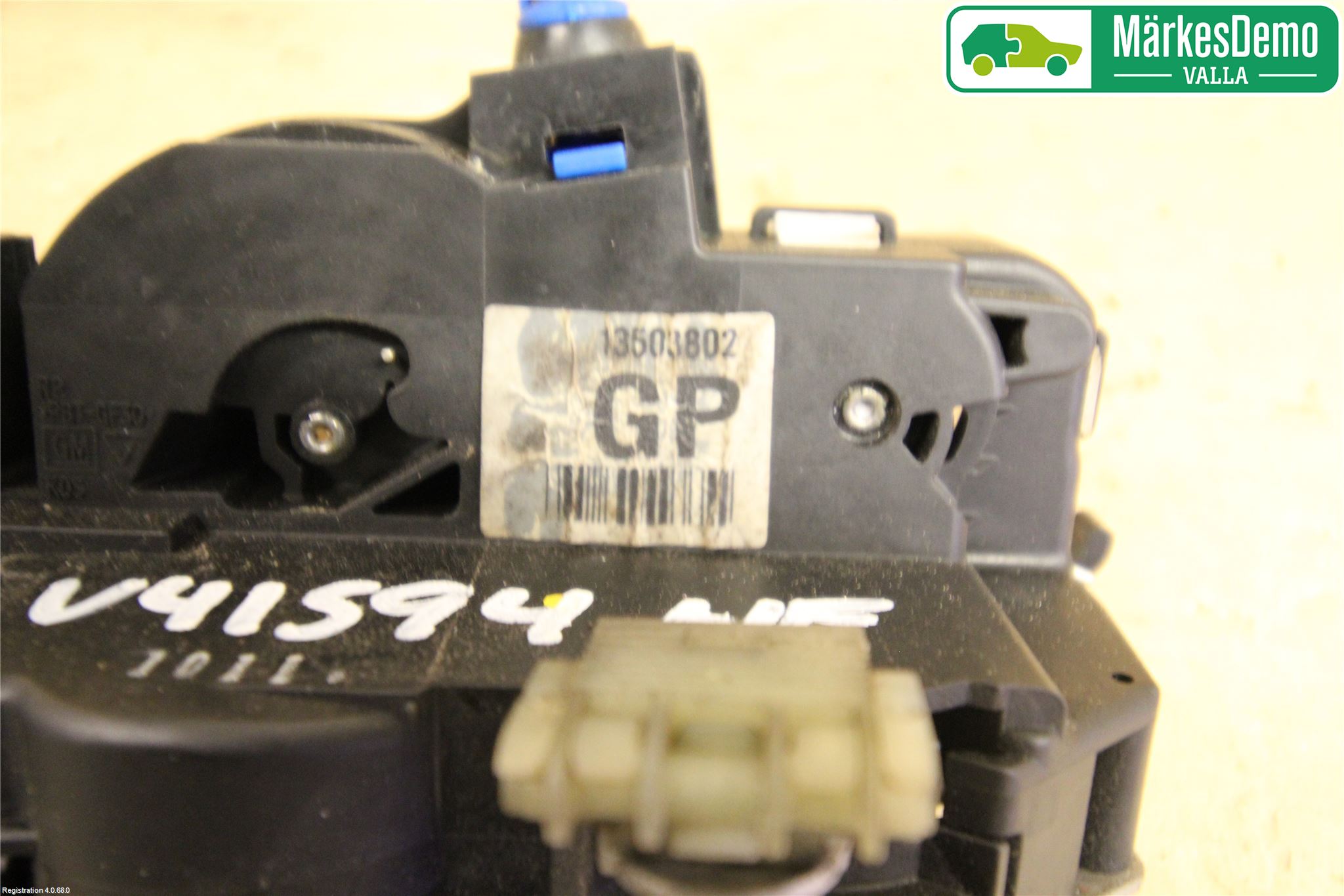 Opel ASTRA J 10-15 Dørlås - Låsekasse