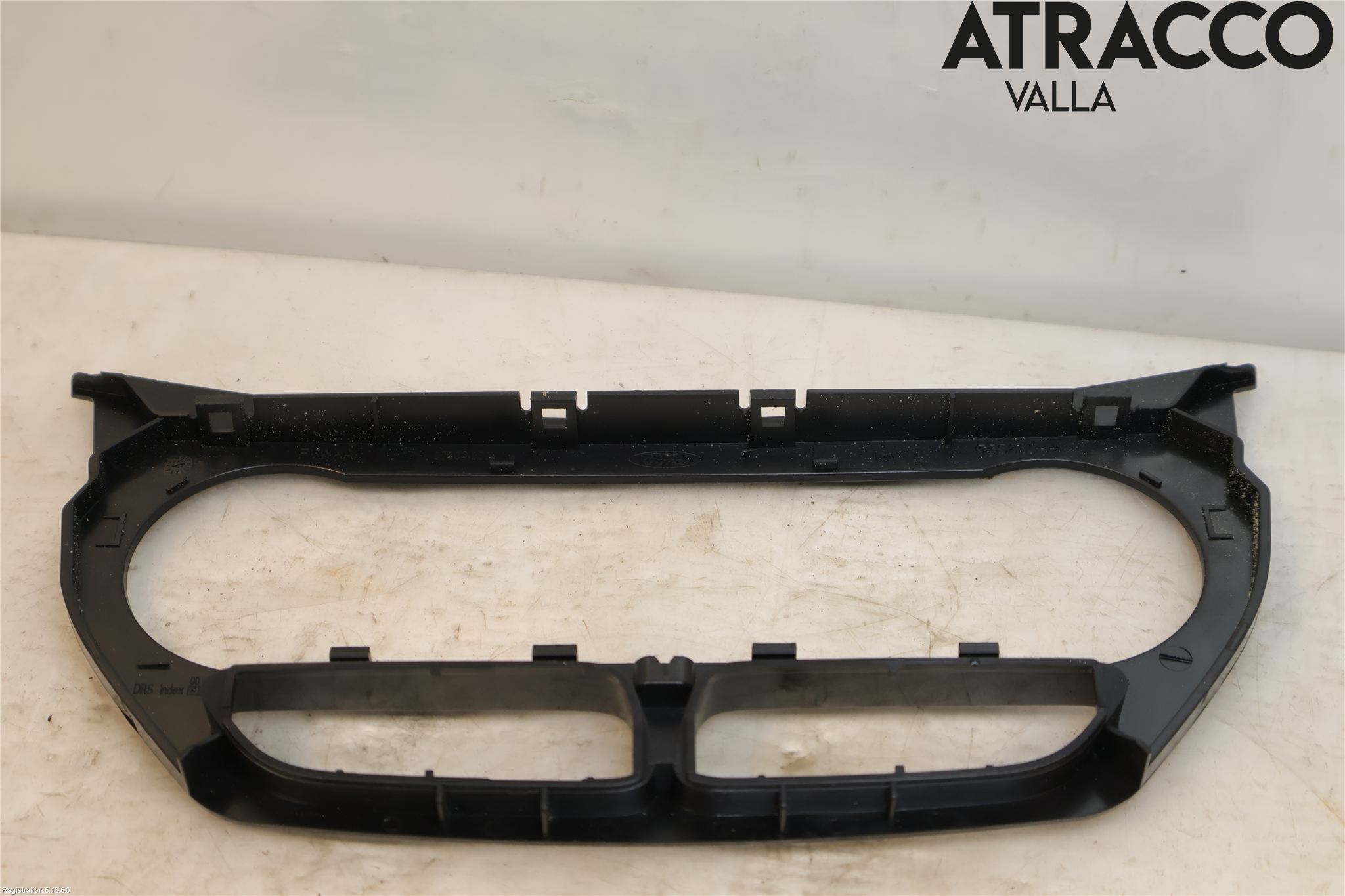 Ford KUGA 13-16 Instrument Ramme