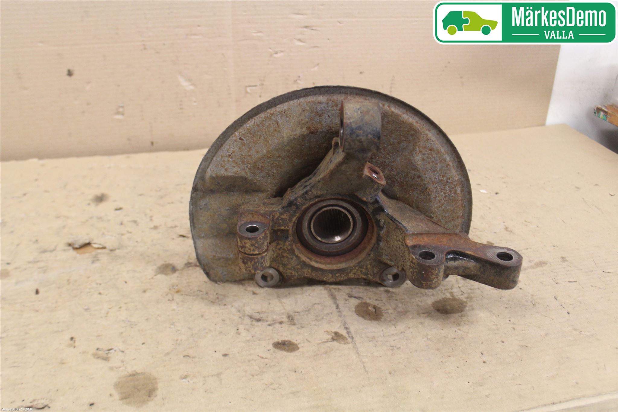 Jeep PATRIOT Spindel Vf