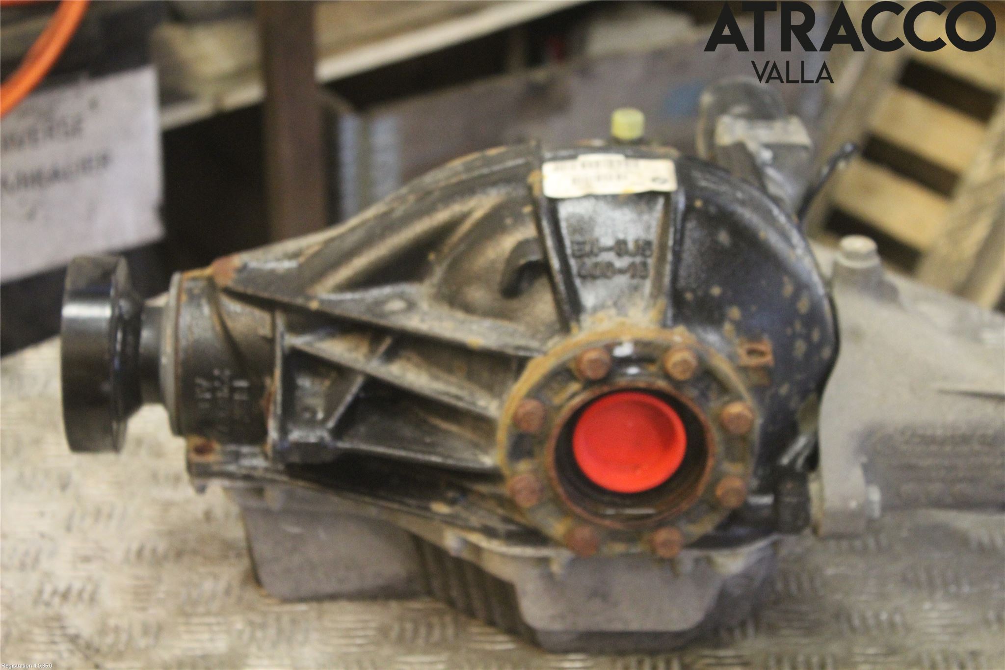 BMW 5 F10/F11/F18 09-17 Bakaksel Kardang Bak -Diff