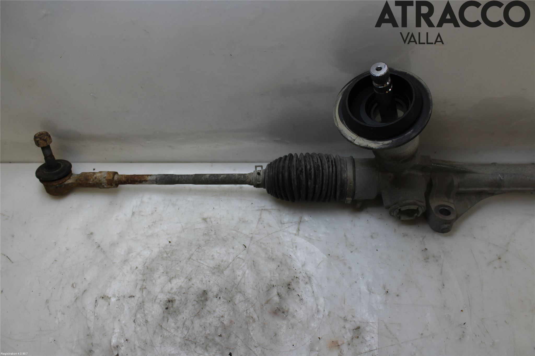 Mitsubishi OUTLANDER 13-21 Servo Snekke - Tannstang