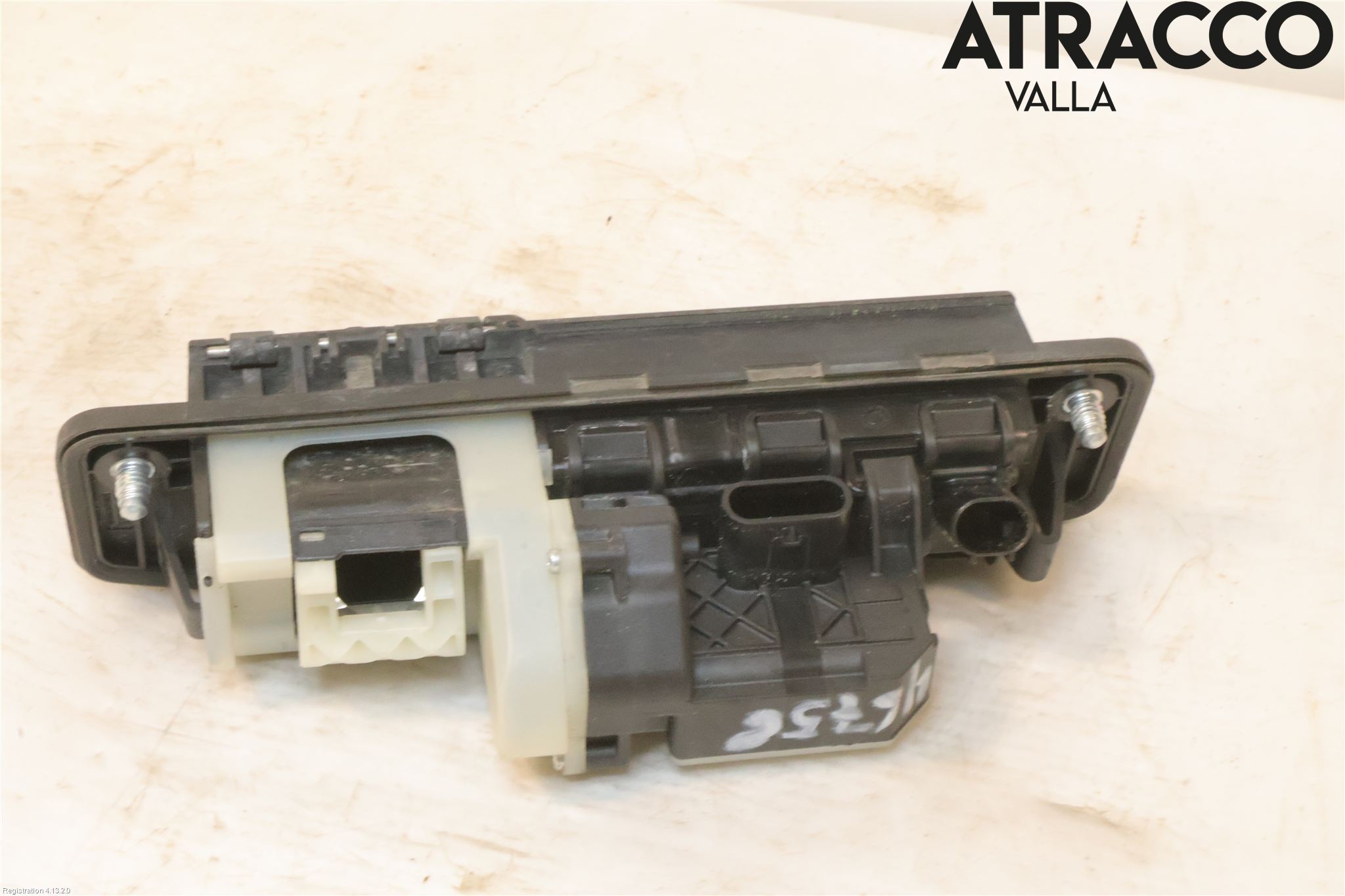 Mercedes-Benz MB E-KLASS (W213) 16-23 Bakluke Handtak Ytre