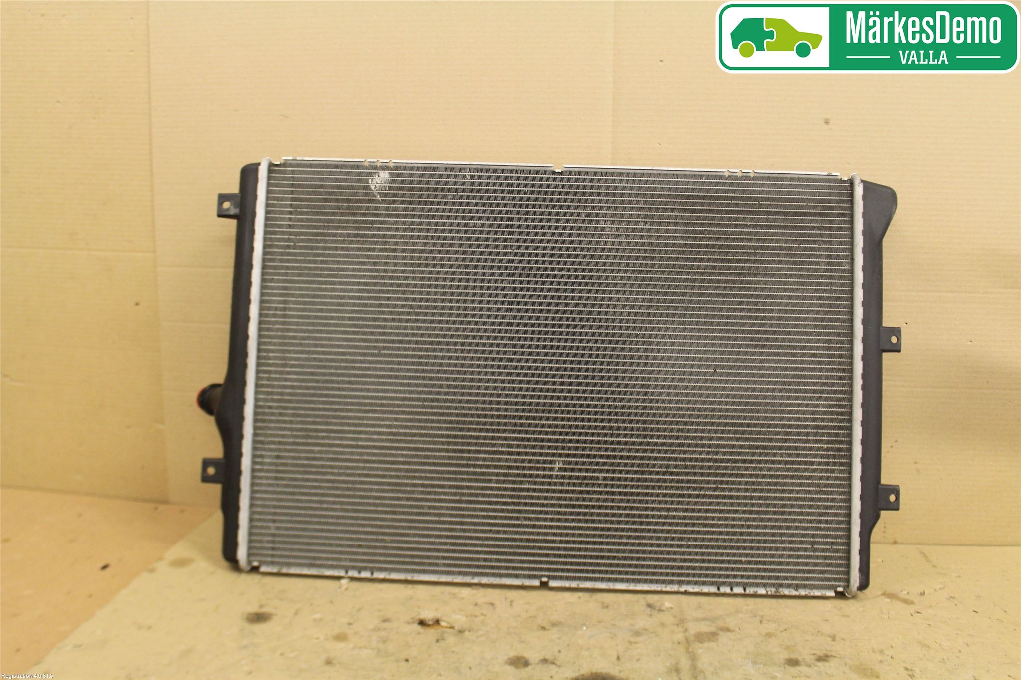 Volkswagen VW PASSAT 05-11 Radiator Automat