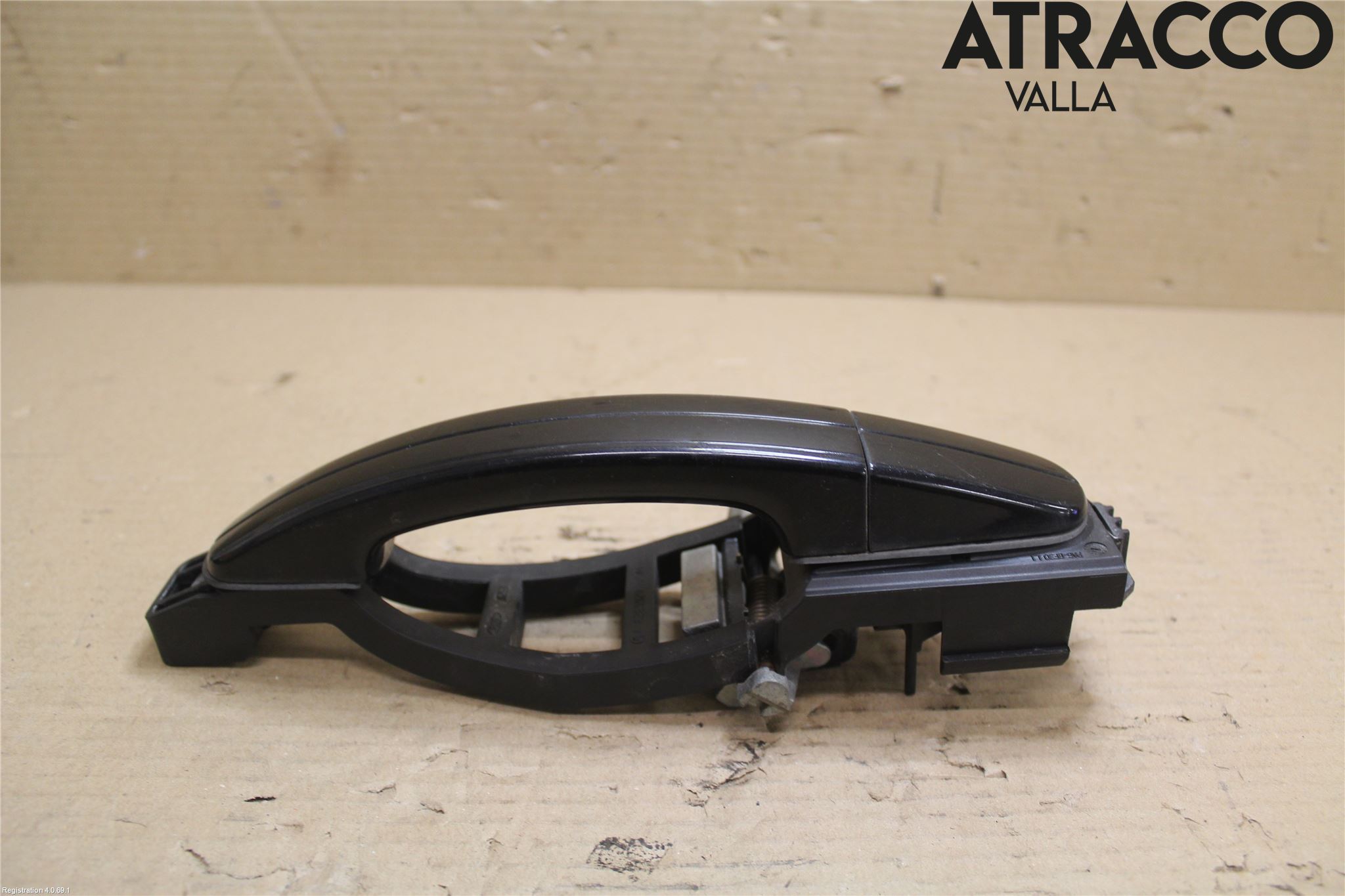 Ford FOCUS     04-07 Dørhandtak Ytre Venstre