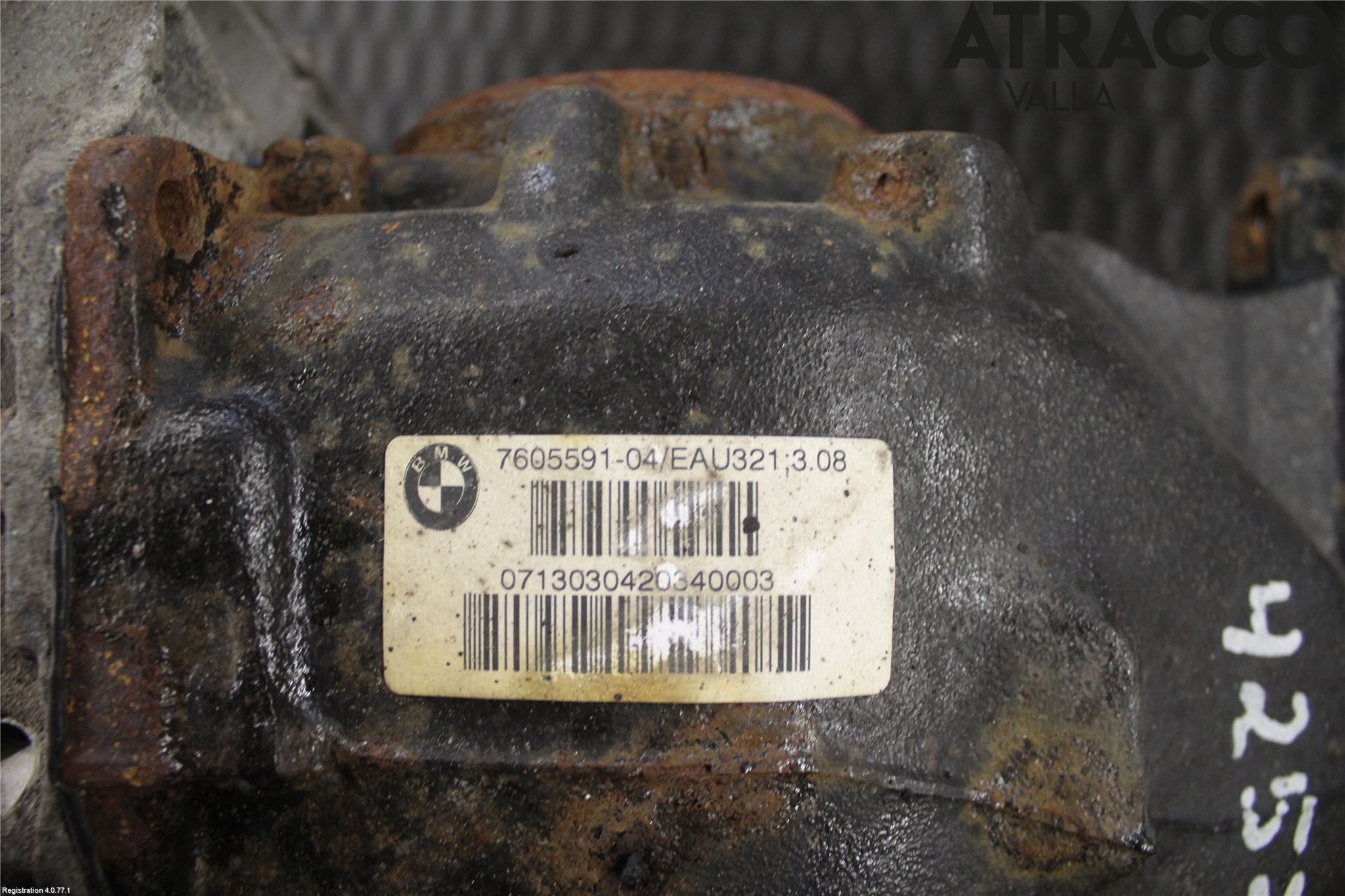 BMW 1 F20/F21 11-19 Bakaksel Kardang Bak -Diff