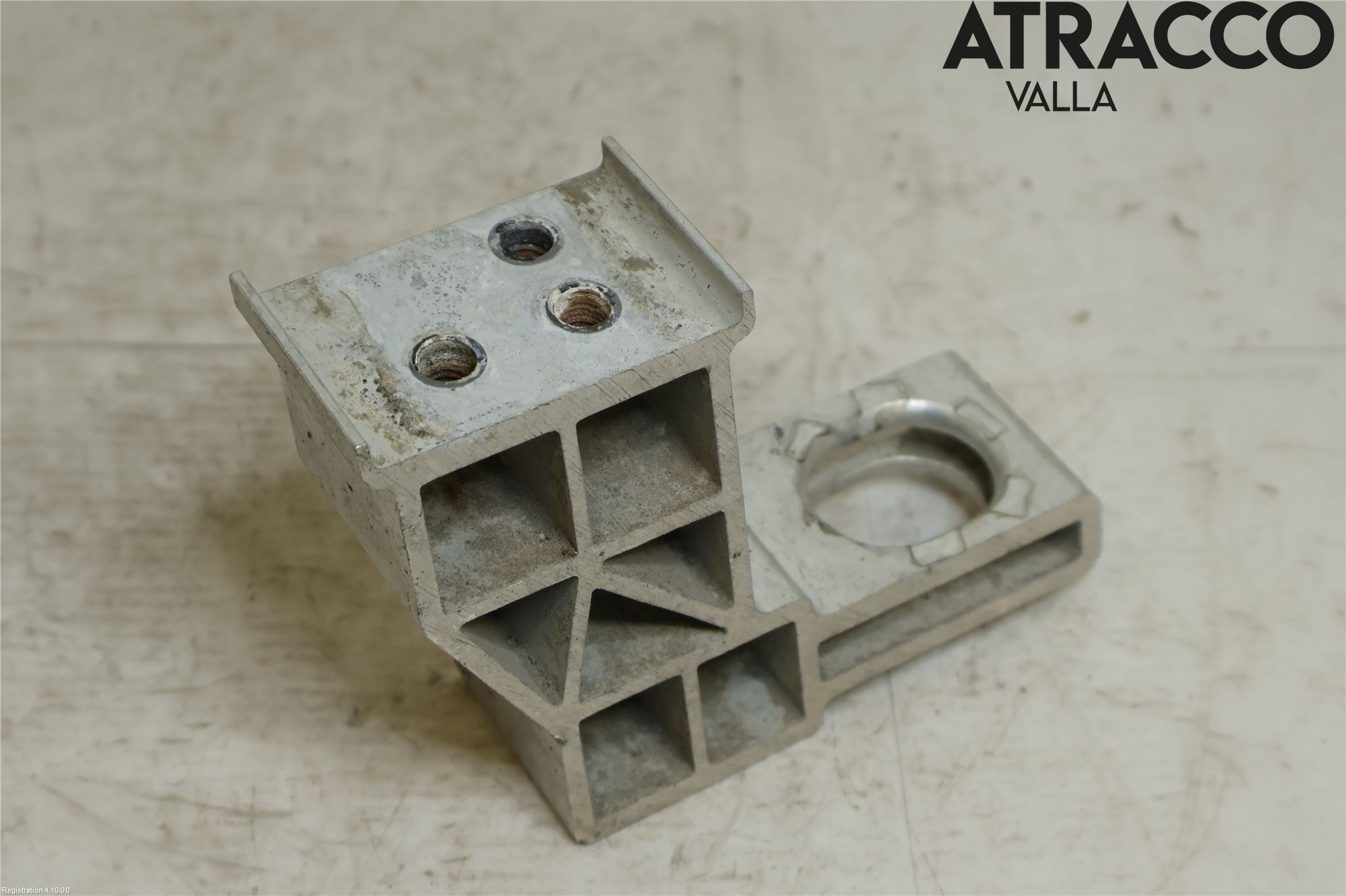 Mercedes-Benz MB E-KLASS (W213) 16-23 Radiator Feste - Ramme - Bjelk