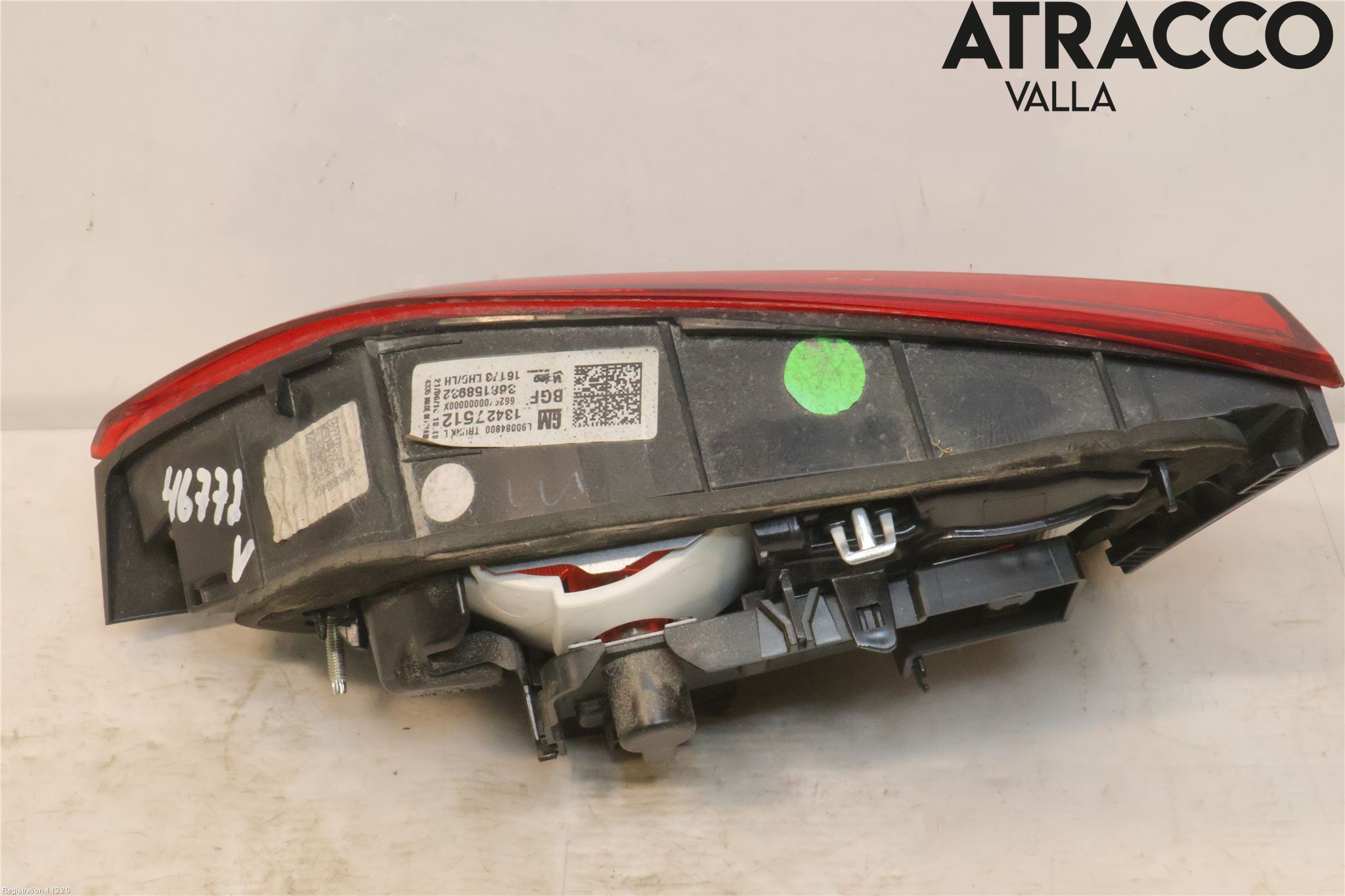 Opel ASTRA K 16-22 Baklykt Venstre  På Luke(Indre