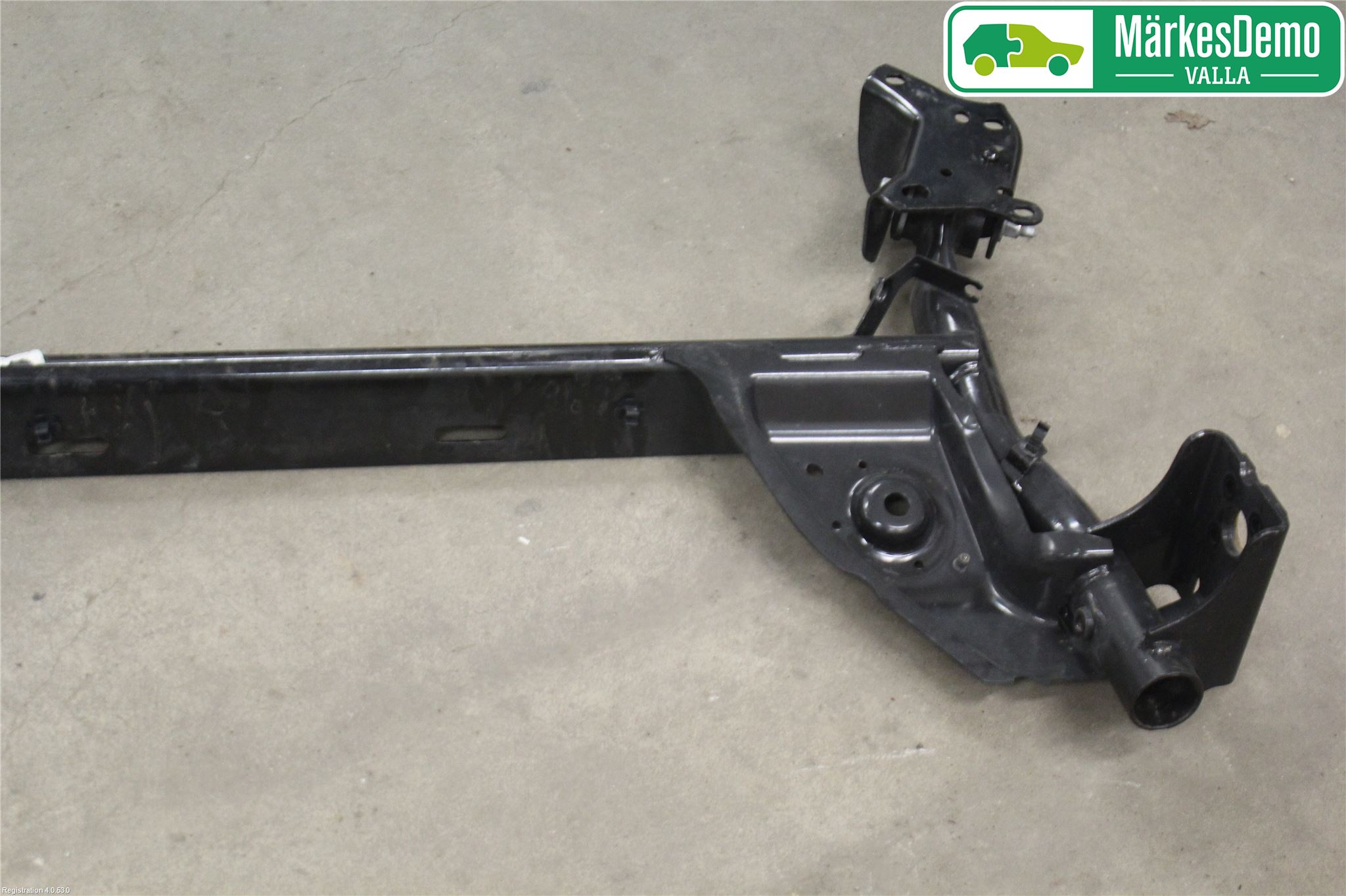 Renault CLIO IV 12-16 Bakaksel Feste Travers-Ramme