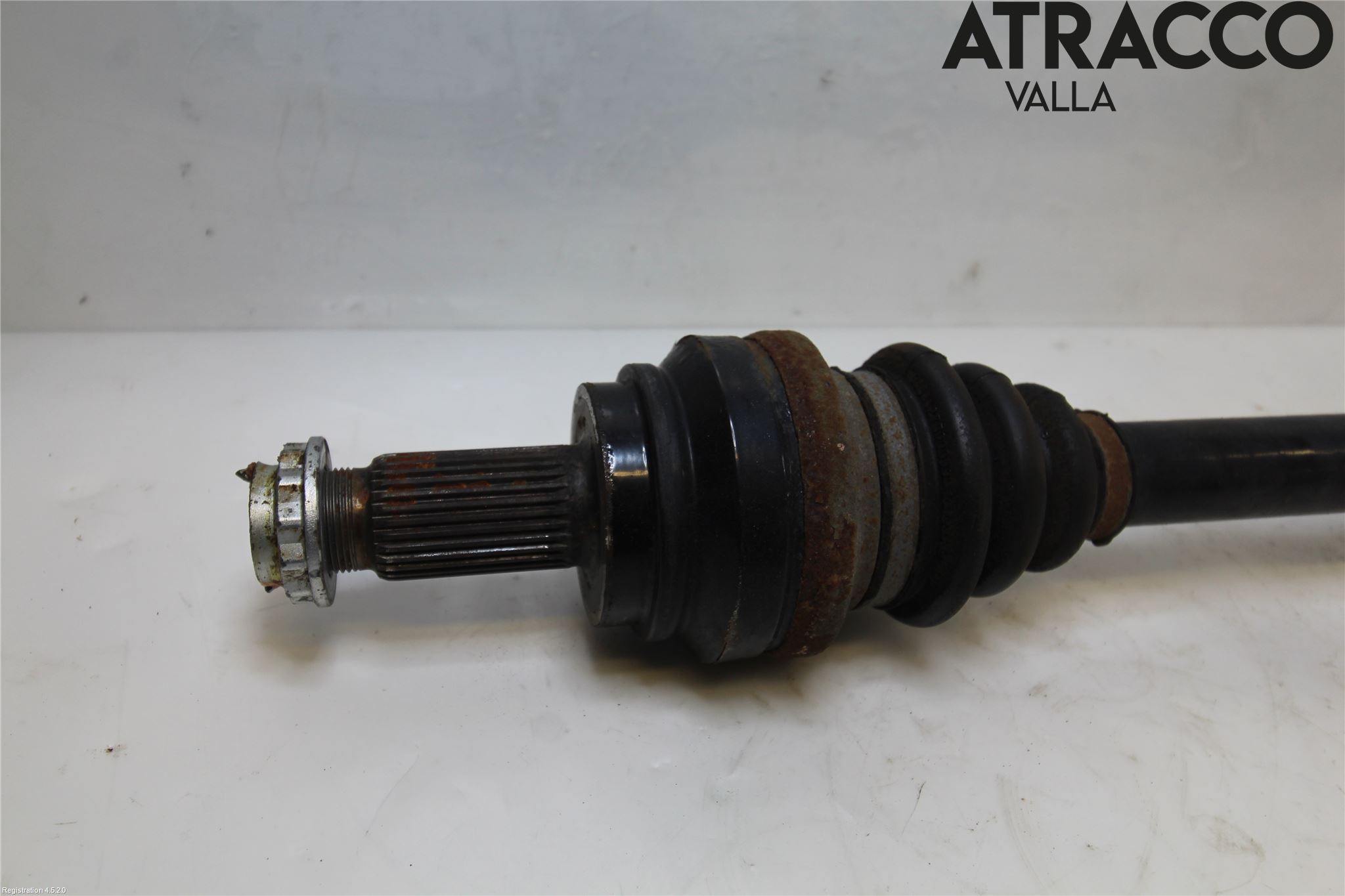 BMW 5 F10/F11/F18 09-17 Drivaksel Bak Kompl Venstre