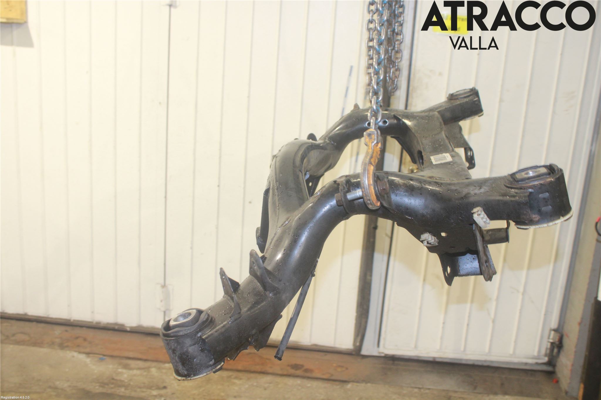 BMW 4 F32/F33/F82/F83 13-20 Bakaksel Feste Travers-Ramme