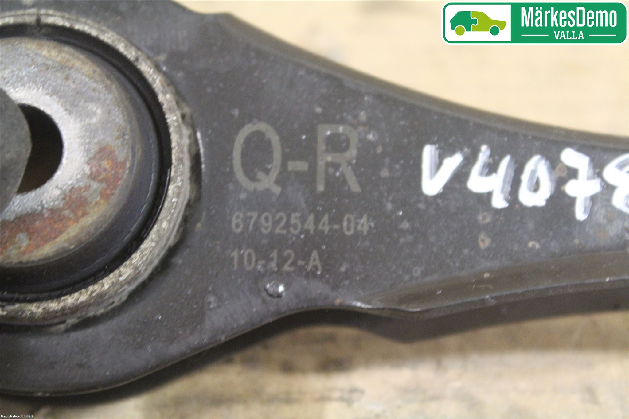 BMW 3 F30/F31/F80 12-19 Bærearm Bak Høyre Øvre