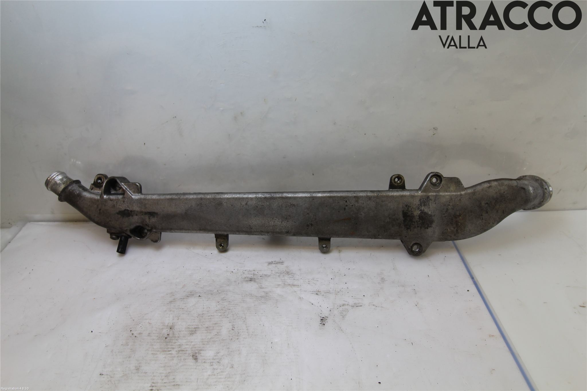 Audi A4 12-15 Kjøleslange Fordelingsrør