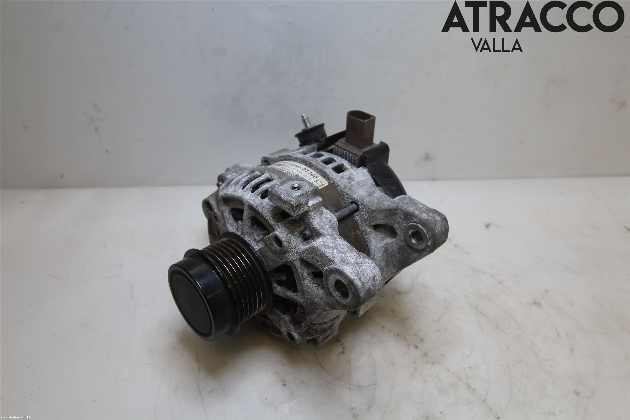 Toyota AVENSIS 16-18 Dynamo