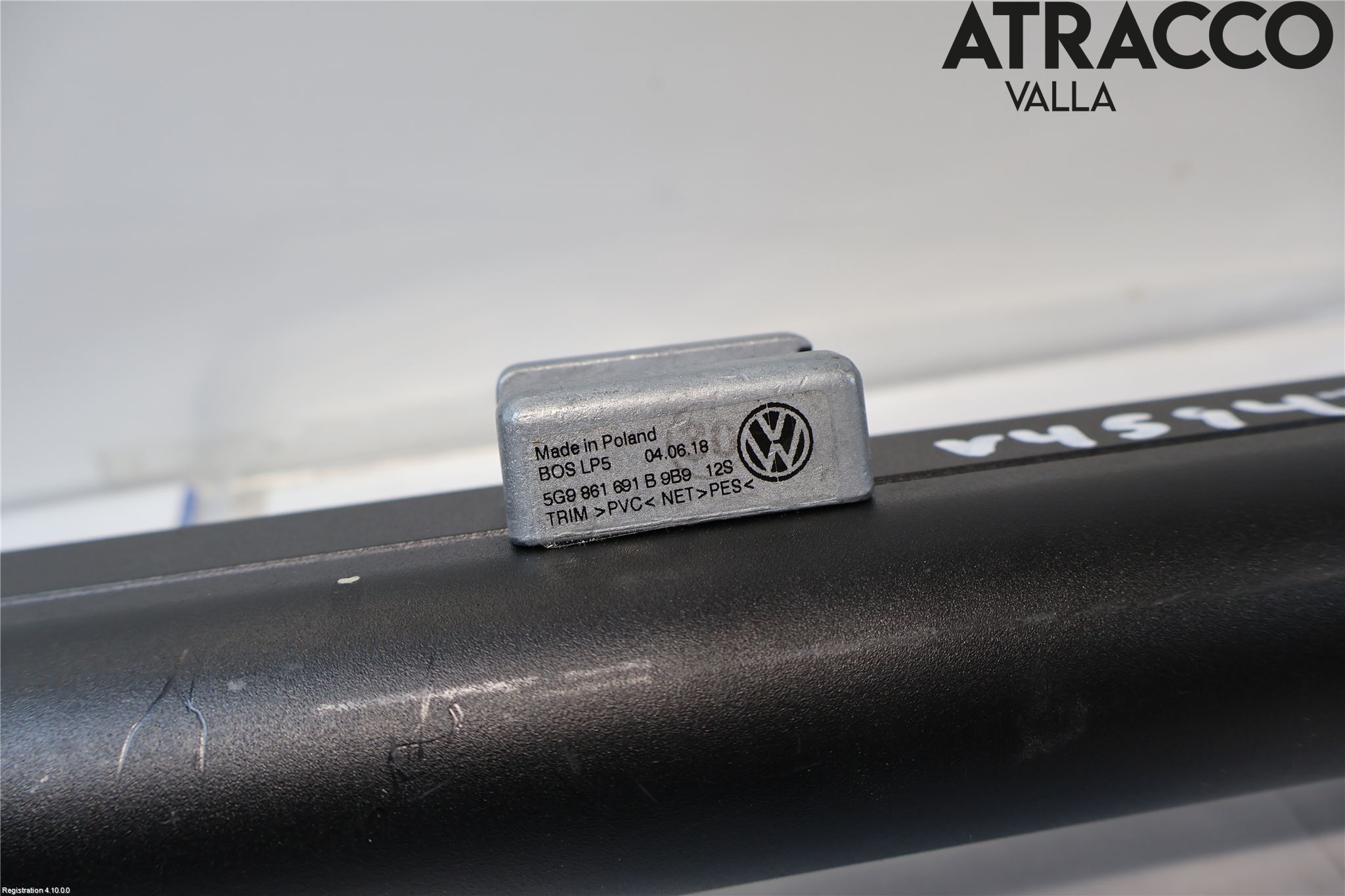Volkswagen VW GOLF / E-GOLF VII 13-20 Innr Lastenett