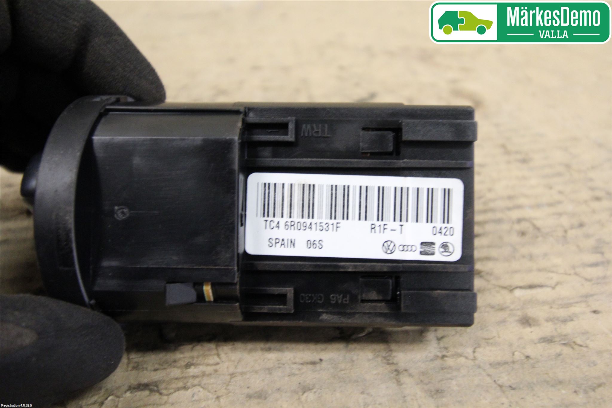 Volkswagen VW POLO 10-17 Bryter Hovedlys