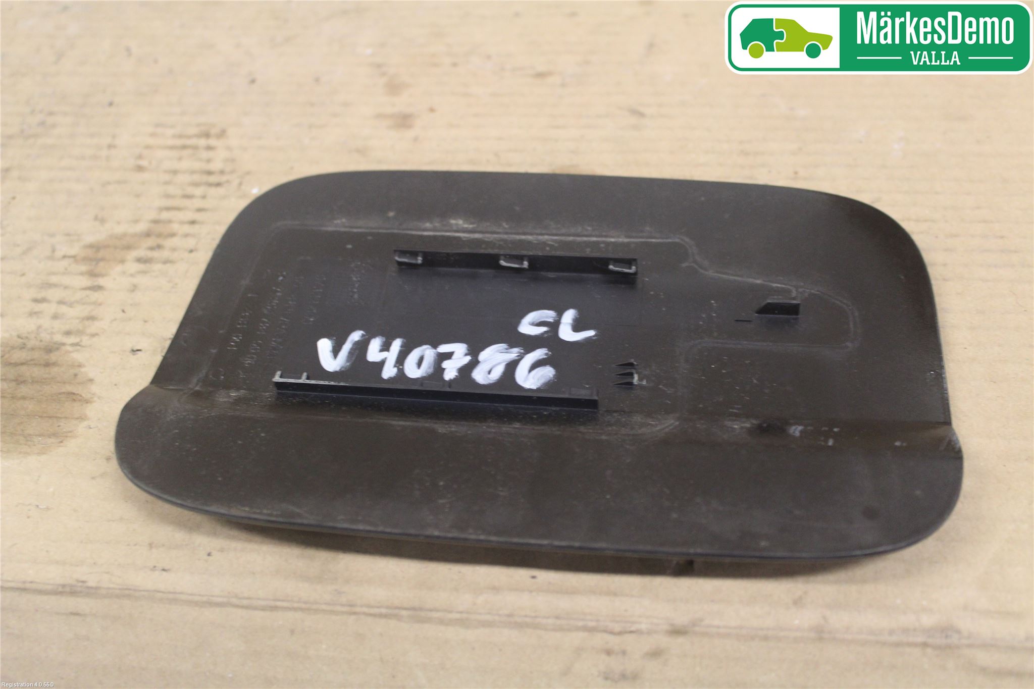 Mercedes-Benz MB C-KLASS (W204) 07-15 Drivstoff Tankluke