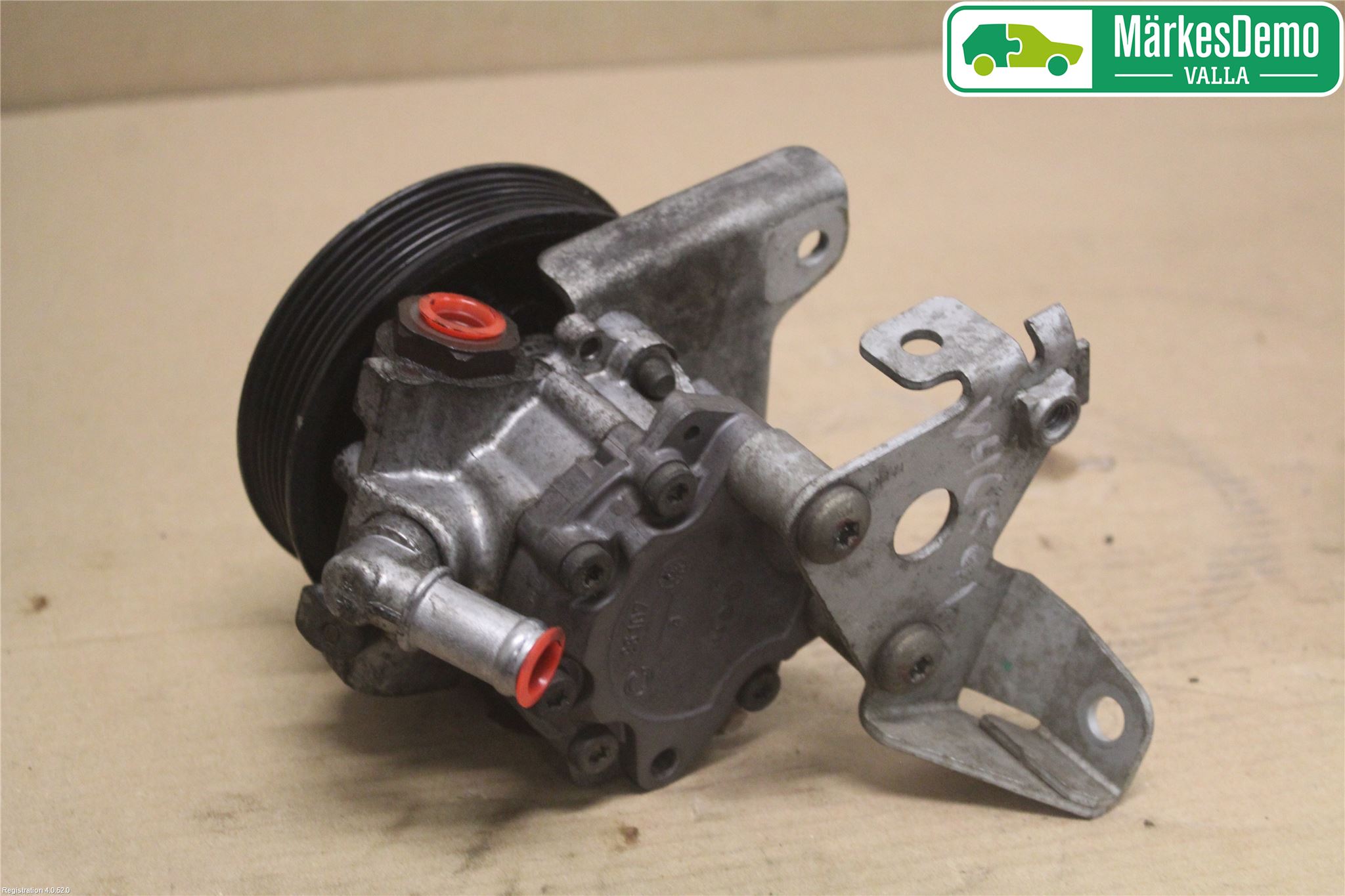 BMW 5 E60/61 Sed/Tou 02-10 Servo Pumpe