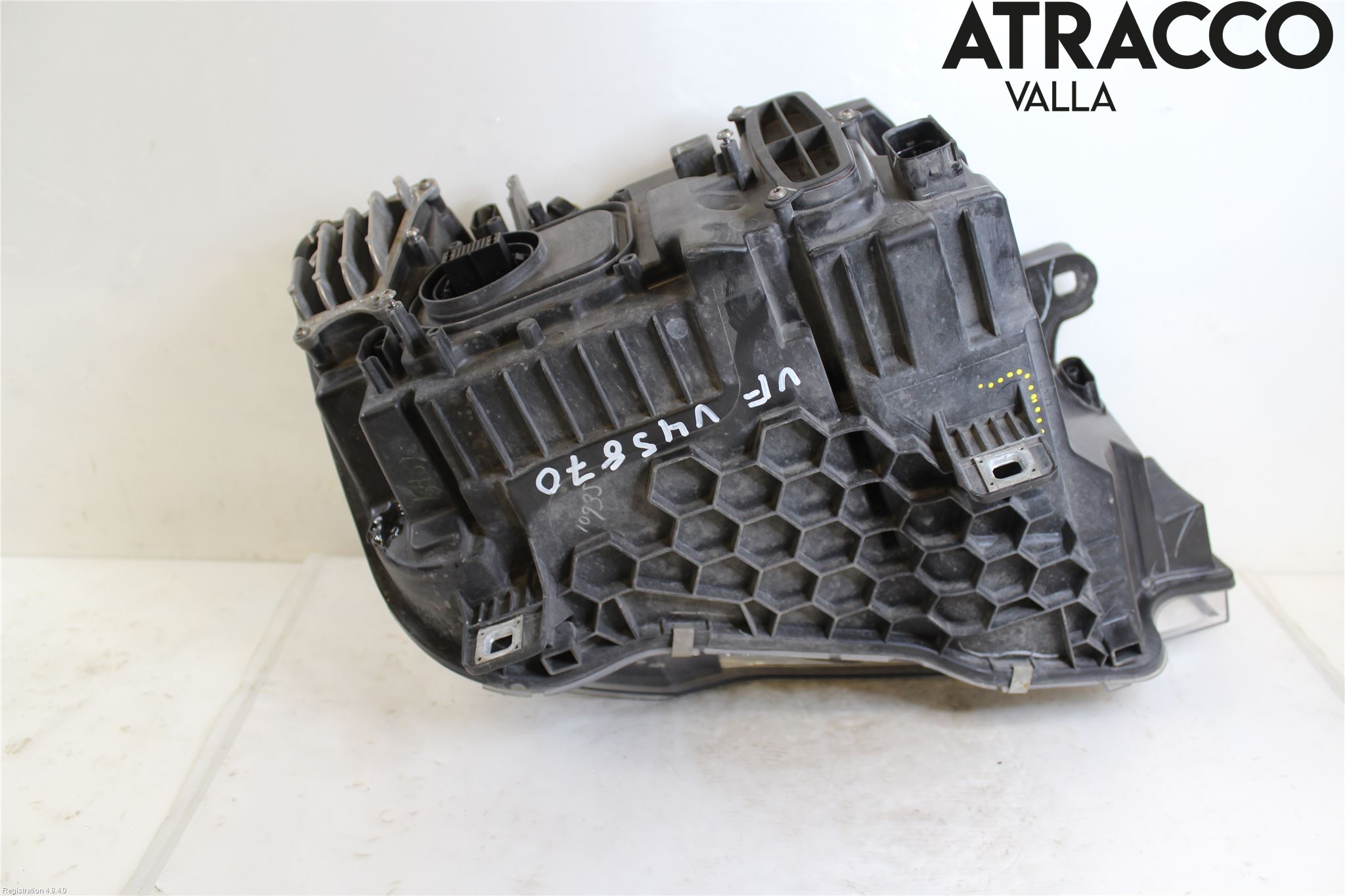 BMW X4 F26 14-18 Frontlykt Venstre