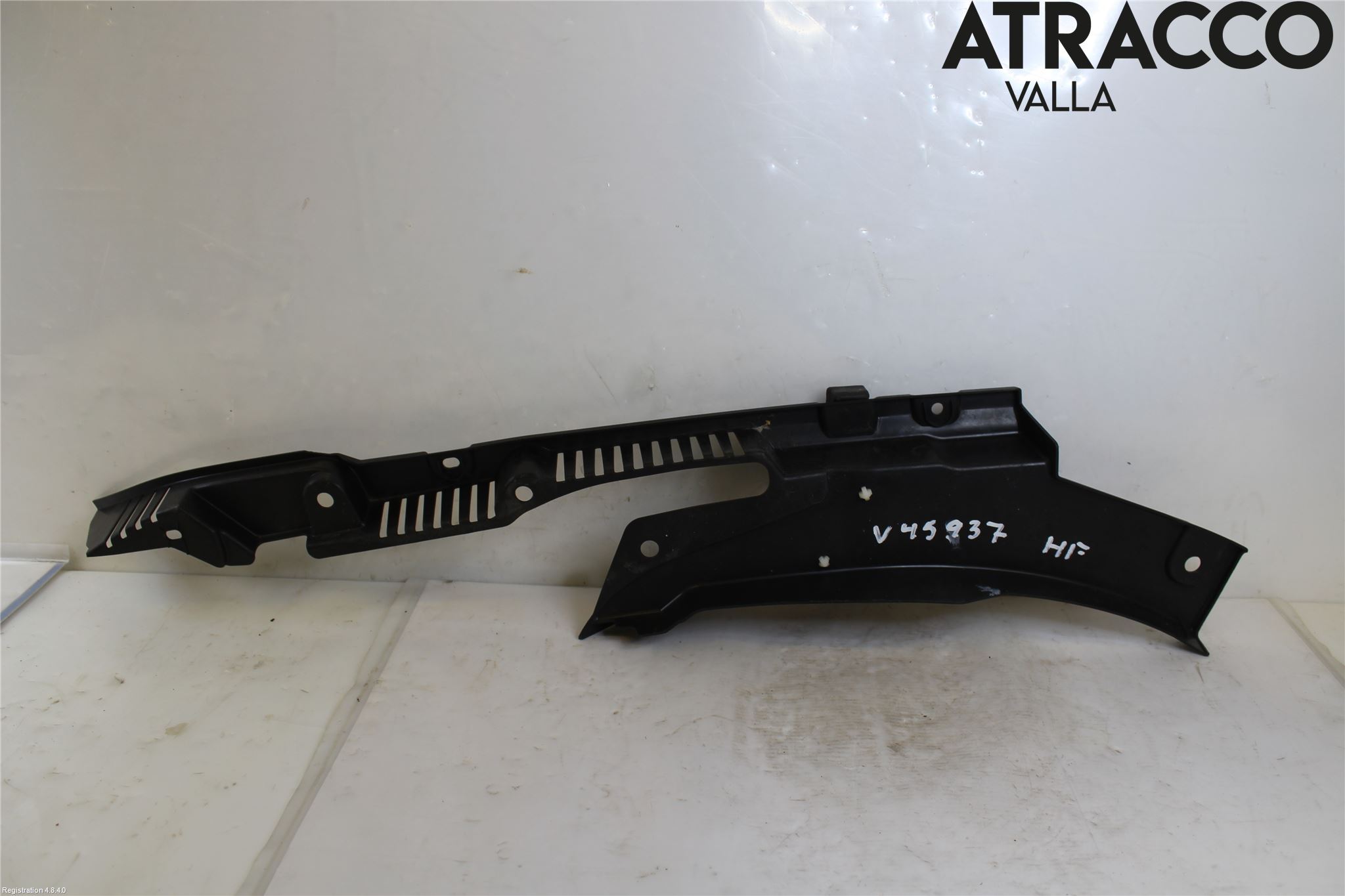 Volvo XC60 18- Visker Deksel-Grill-Under Frr