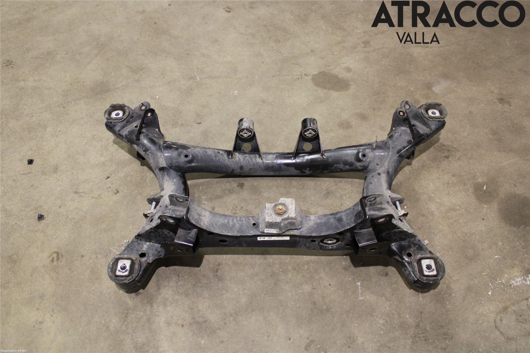 BMW 1 F20/F21 11-19 Bakaksel Feste Travers-Ramme