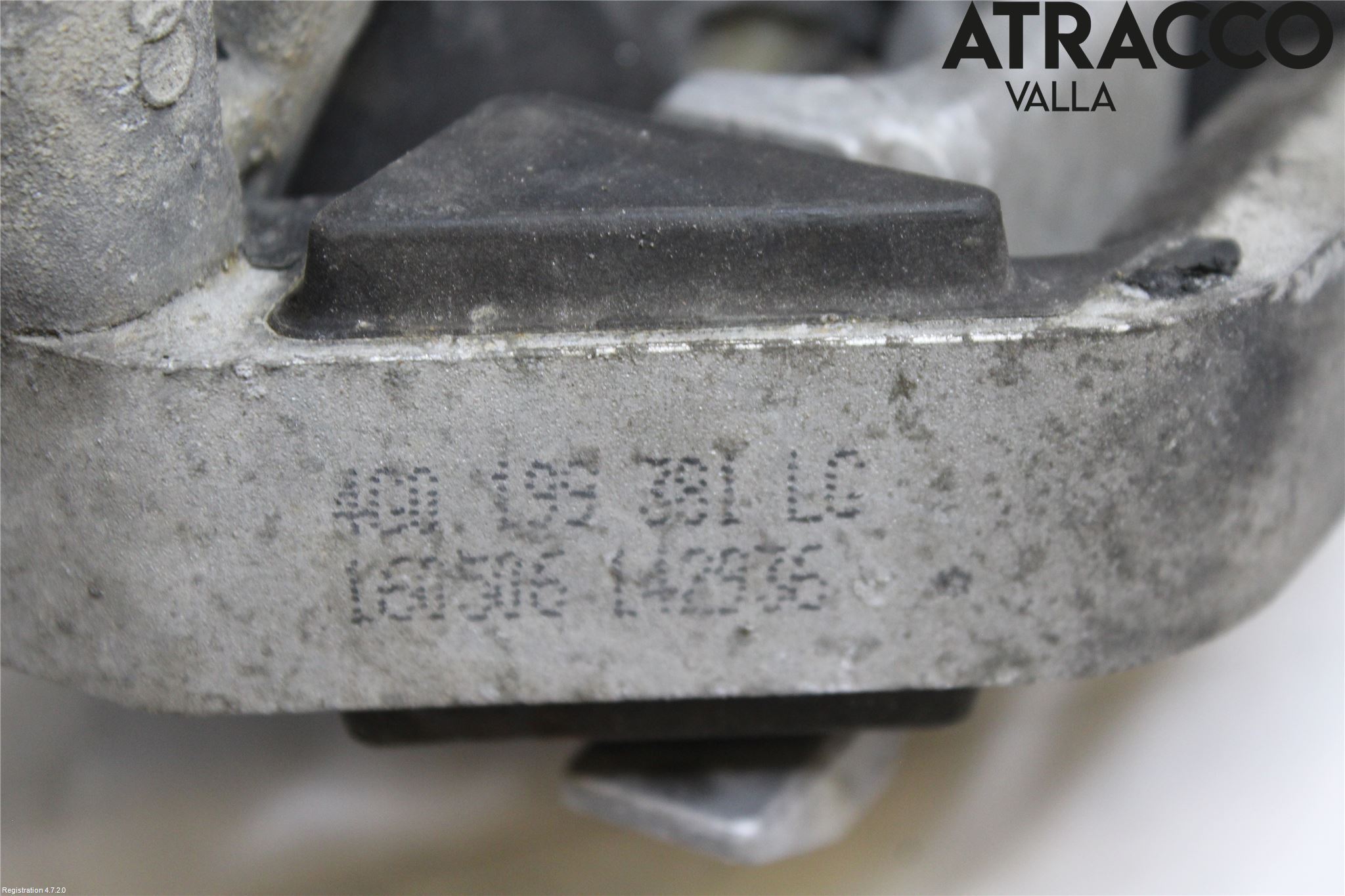 Audi A6 ALLROAD 12-18 Motor Feste Gummi