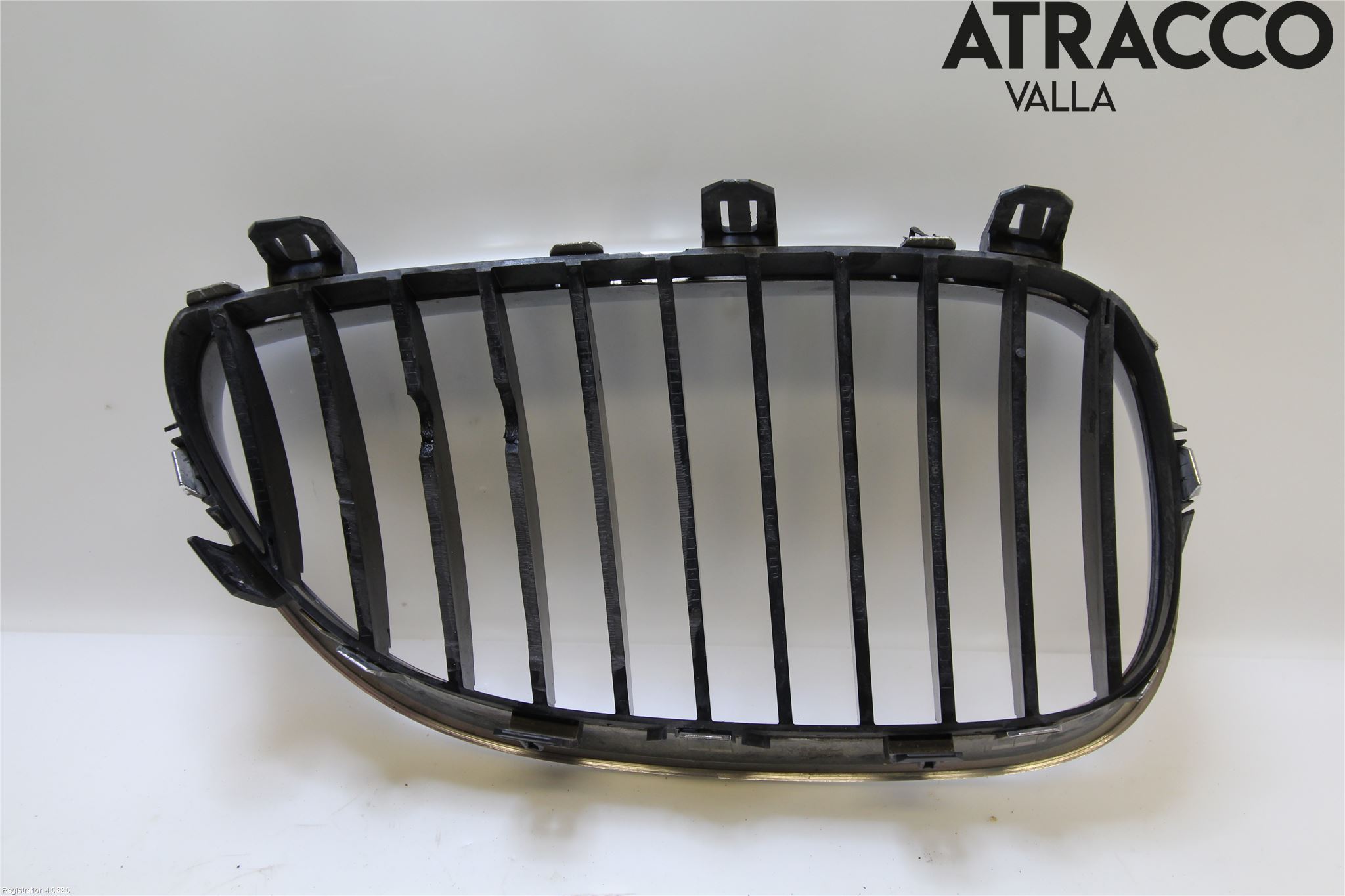 BMW 5 E60/61 Sed/Tou 02-10 Grilldel Venstre