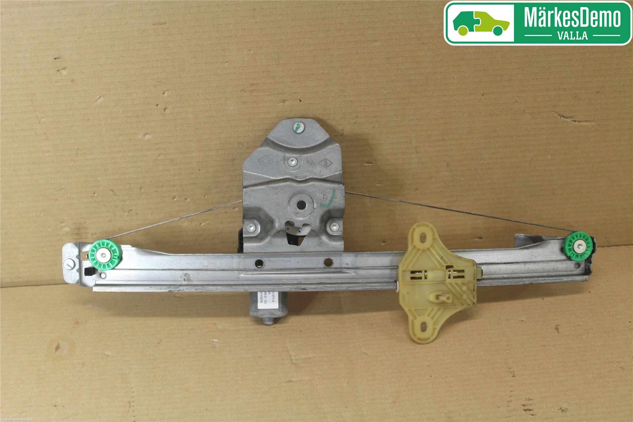 Renault CLIO IV 12-16 Vindusheis El Komp