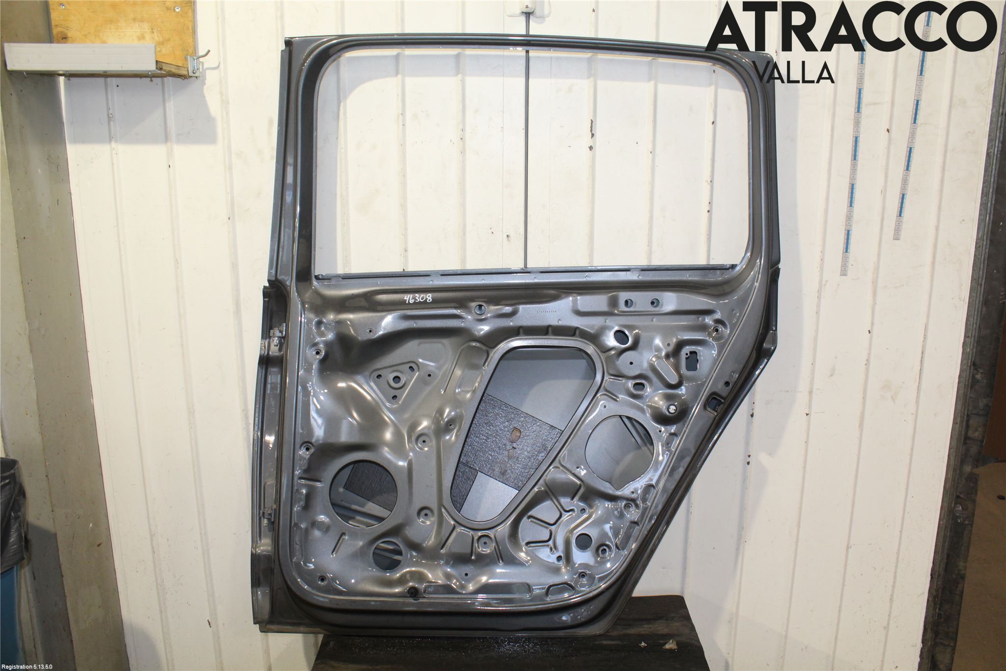 Volkswagen VW TOURAN 16- Dør 4D Bak Høyre