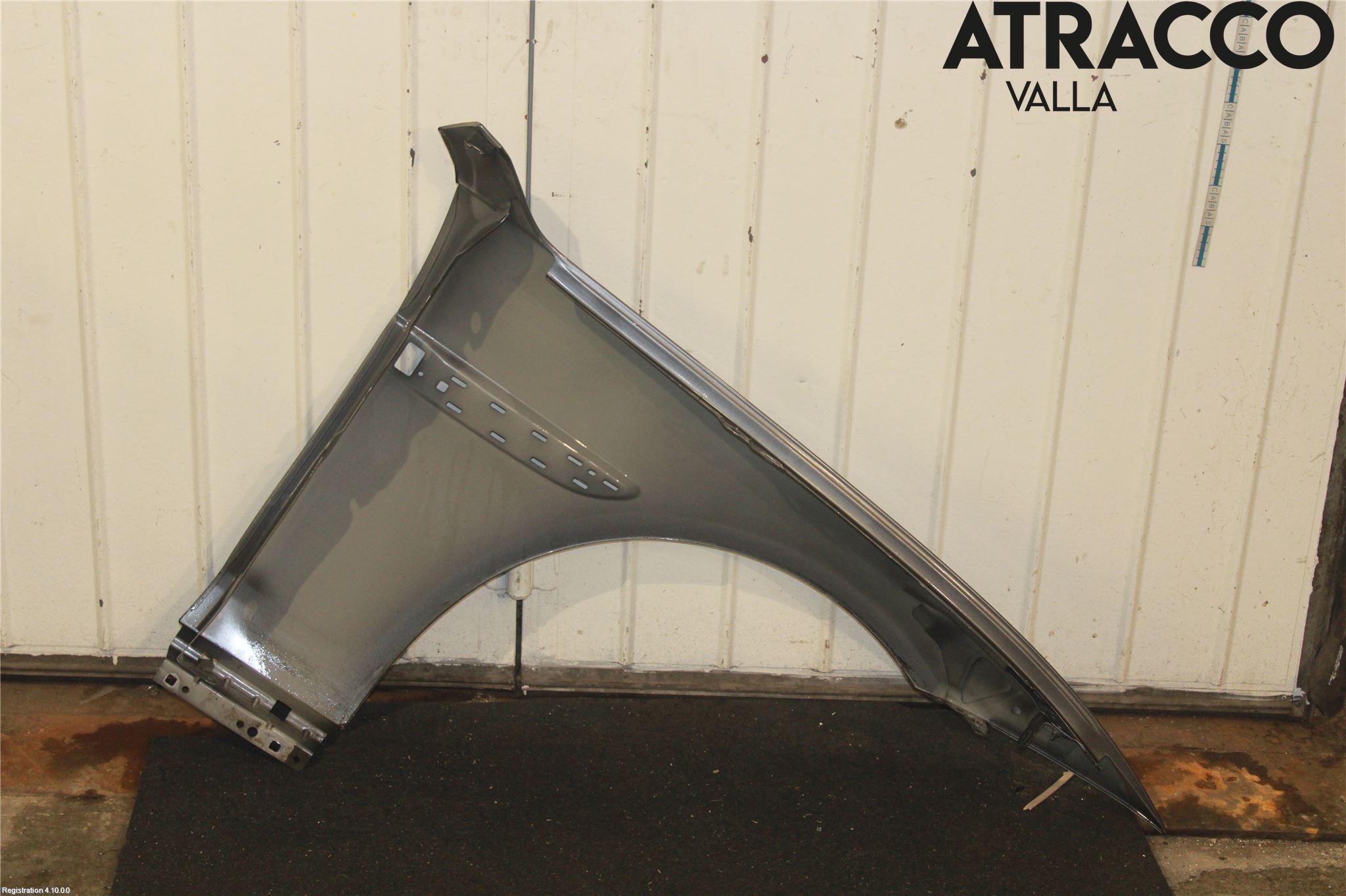 Jaguar XE (X760) 15-24 Skjerm Foran Venstre