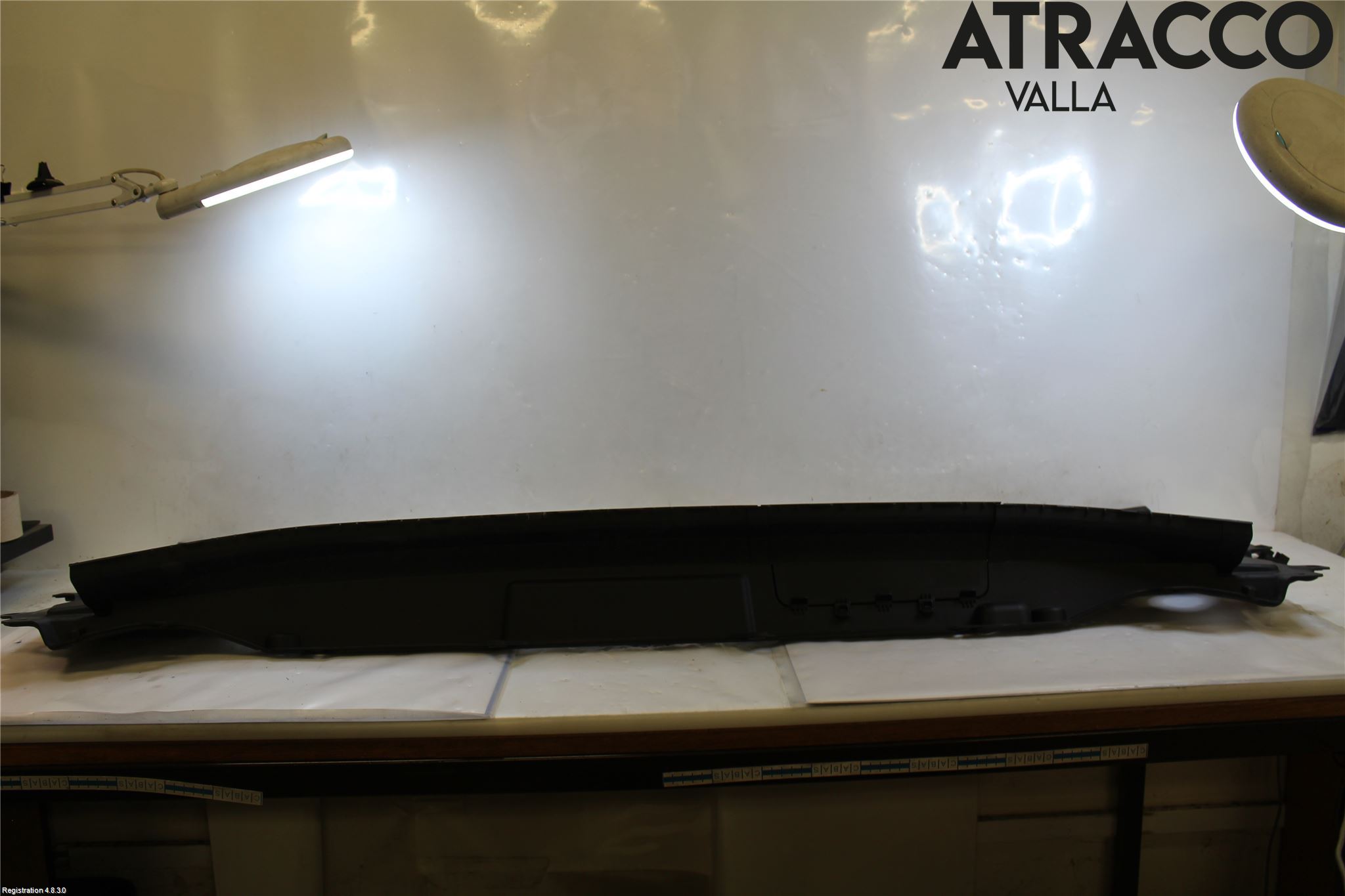 Volvo XC60 18- Visker Deksel-Grill-Under Frr