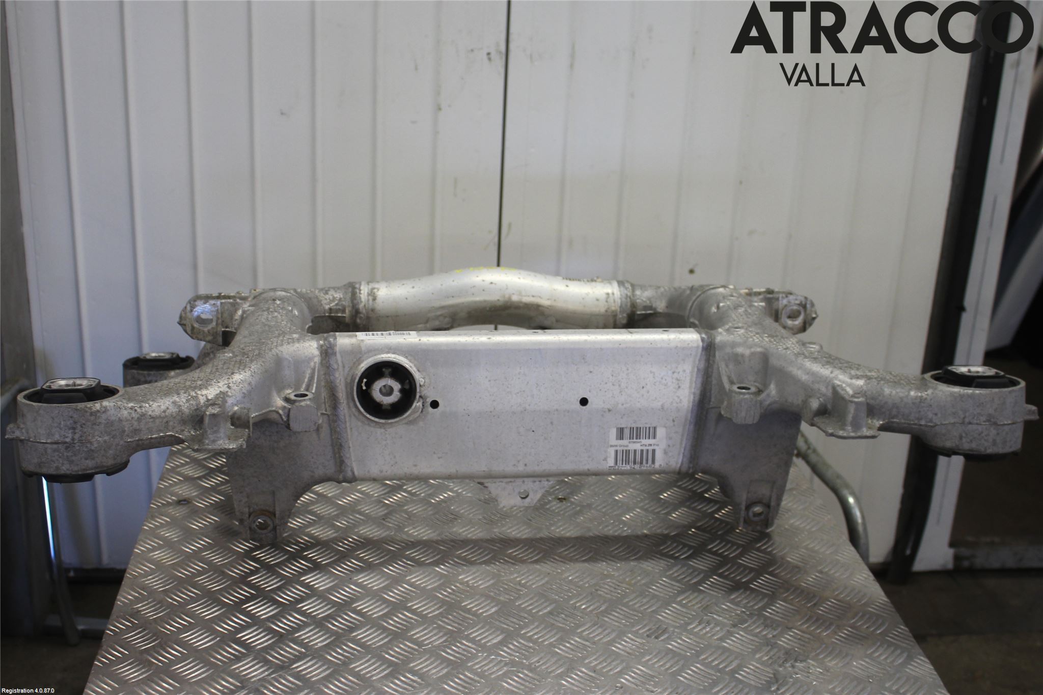 BMW 5 F10/F11/F18 09-17 Bakaksel Feste Travers-Ramme