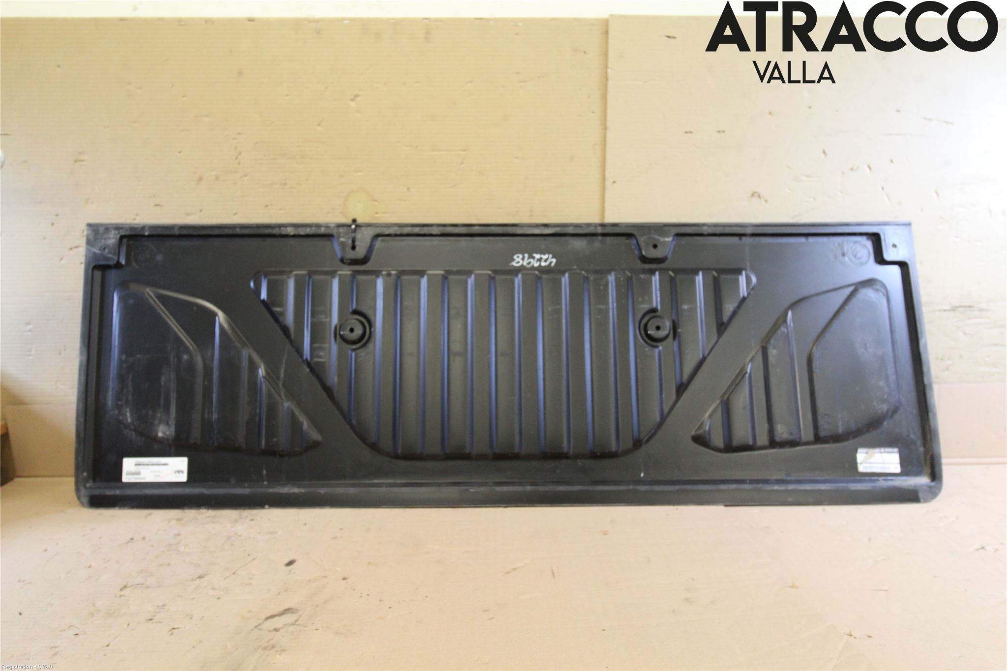 Nissan NAVARA, TREK-1 17-21 Lasteplan Luke Bak