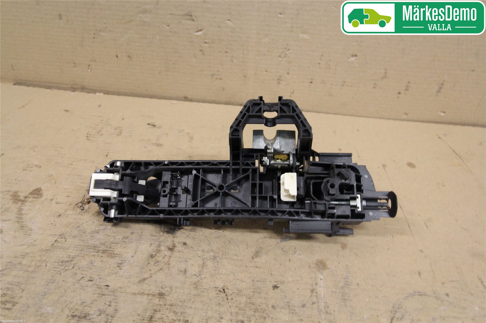 Mercedes-Benz MB E-KLASS (W212) 09-16 Dørhandtak Ytre Venstre