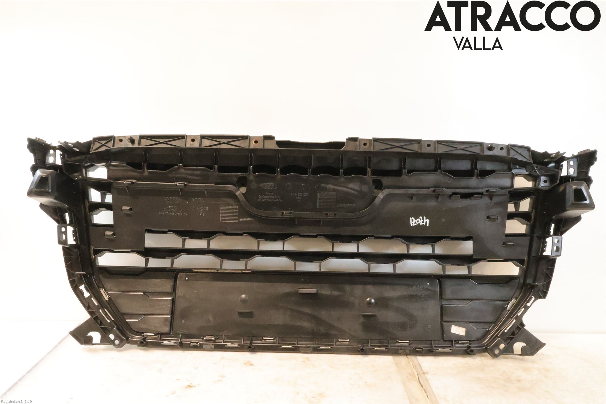 Audi Q2/SQ2 17- Grill Komplett