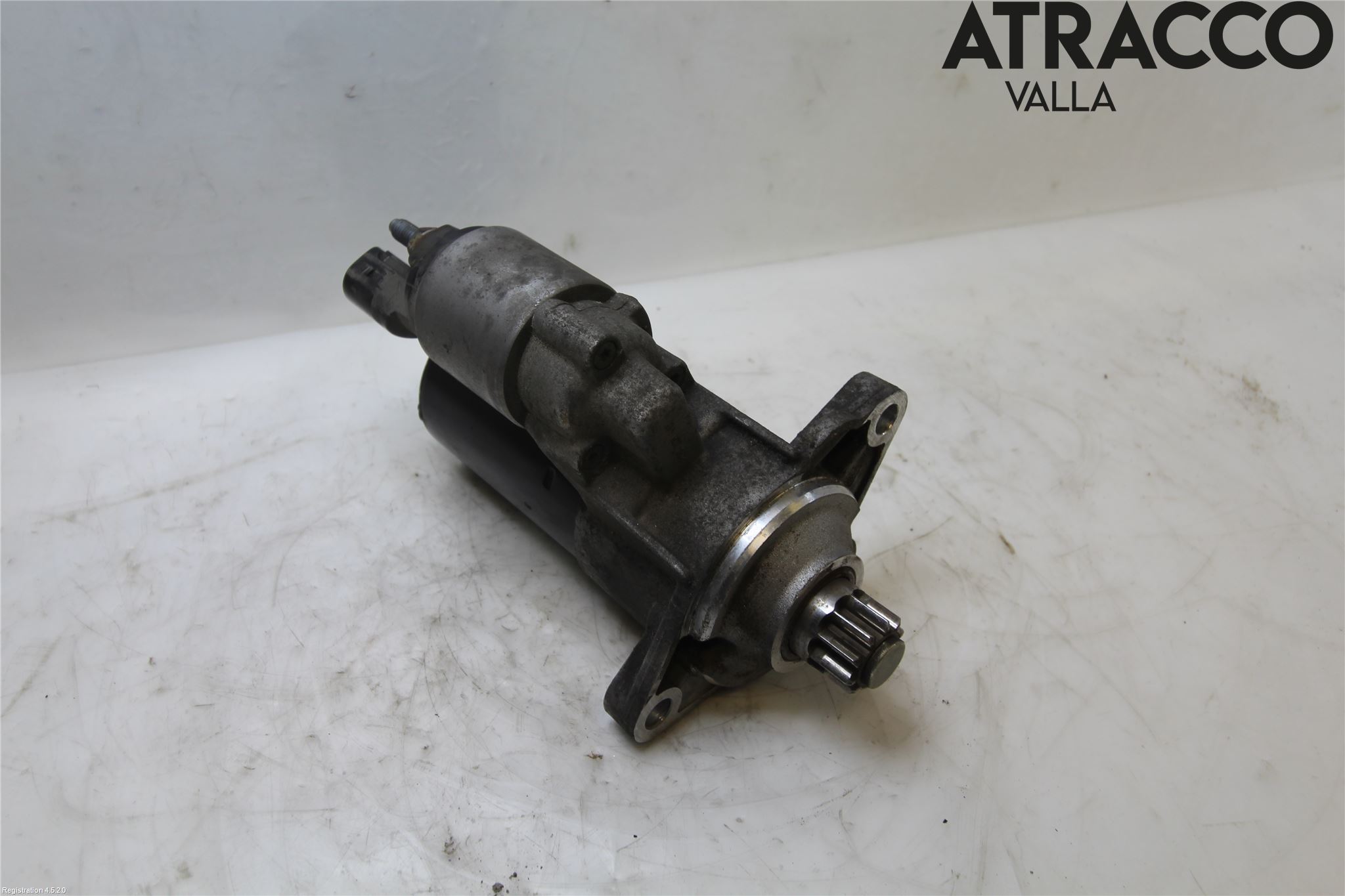Volkswagen VW GOLF V 04-09 Startmotor