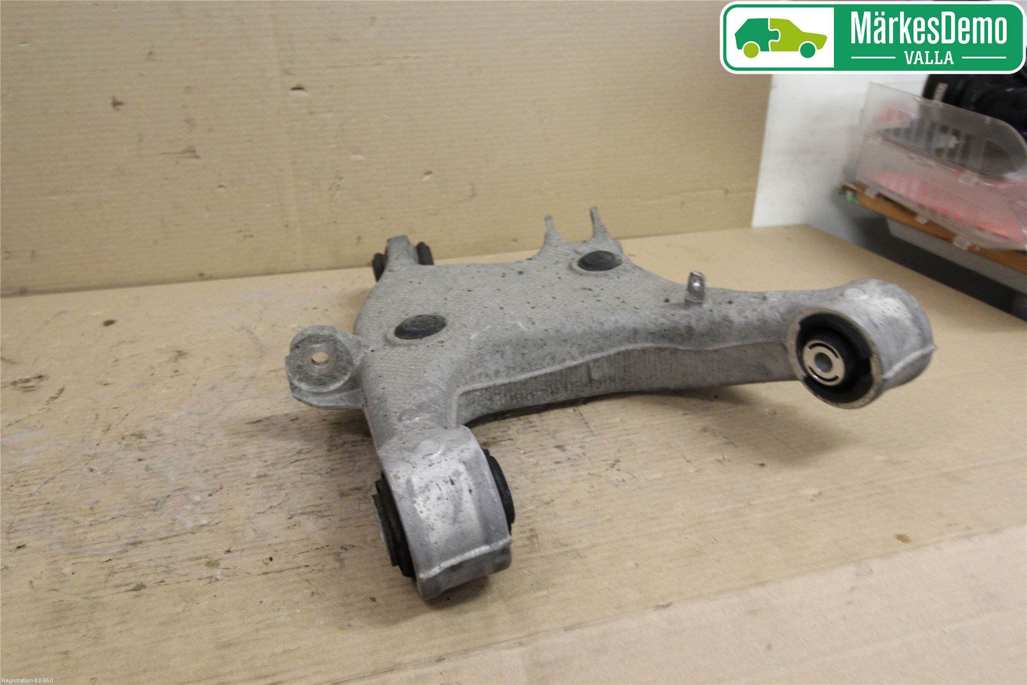 BMW 5 F10/F11/F18 09-17 Bærearm Bak Venstre