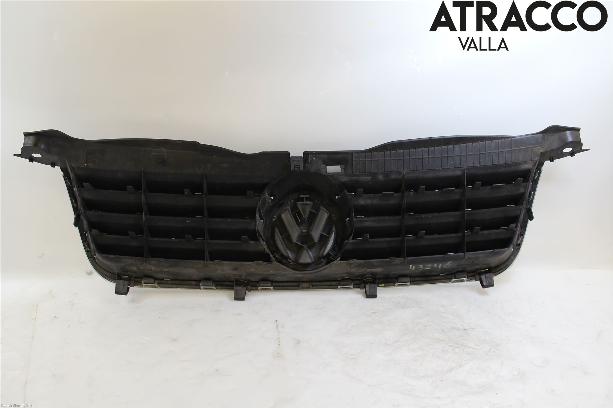 Volkswagen VW PASSAT 01-05 Grill Komplett