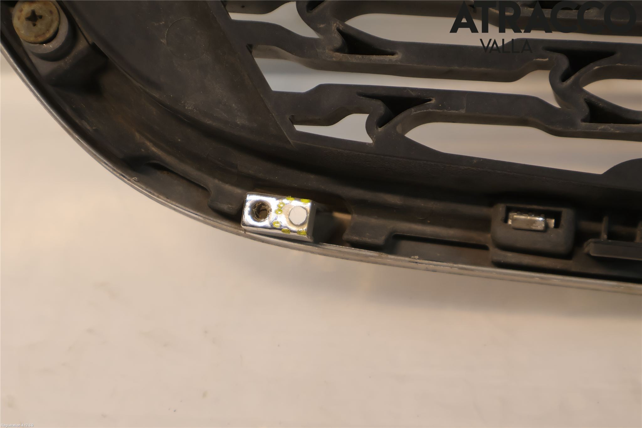 Kia SORENTO 10-14 Grill Komplett