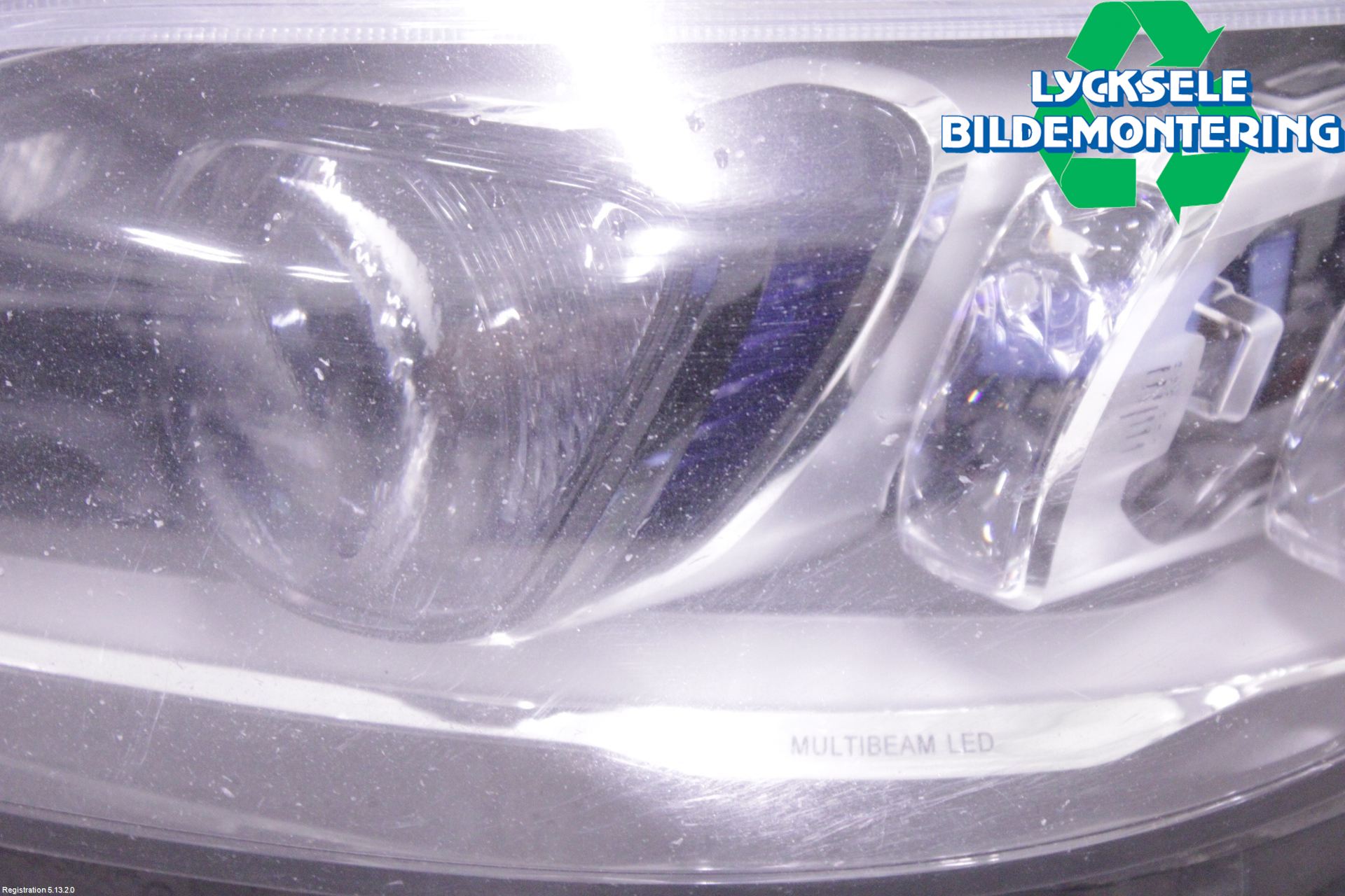 Mercedes-Benz MB C-KLASS (W205) 14-21 Frontlykt Venstre