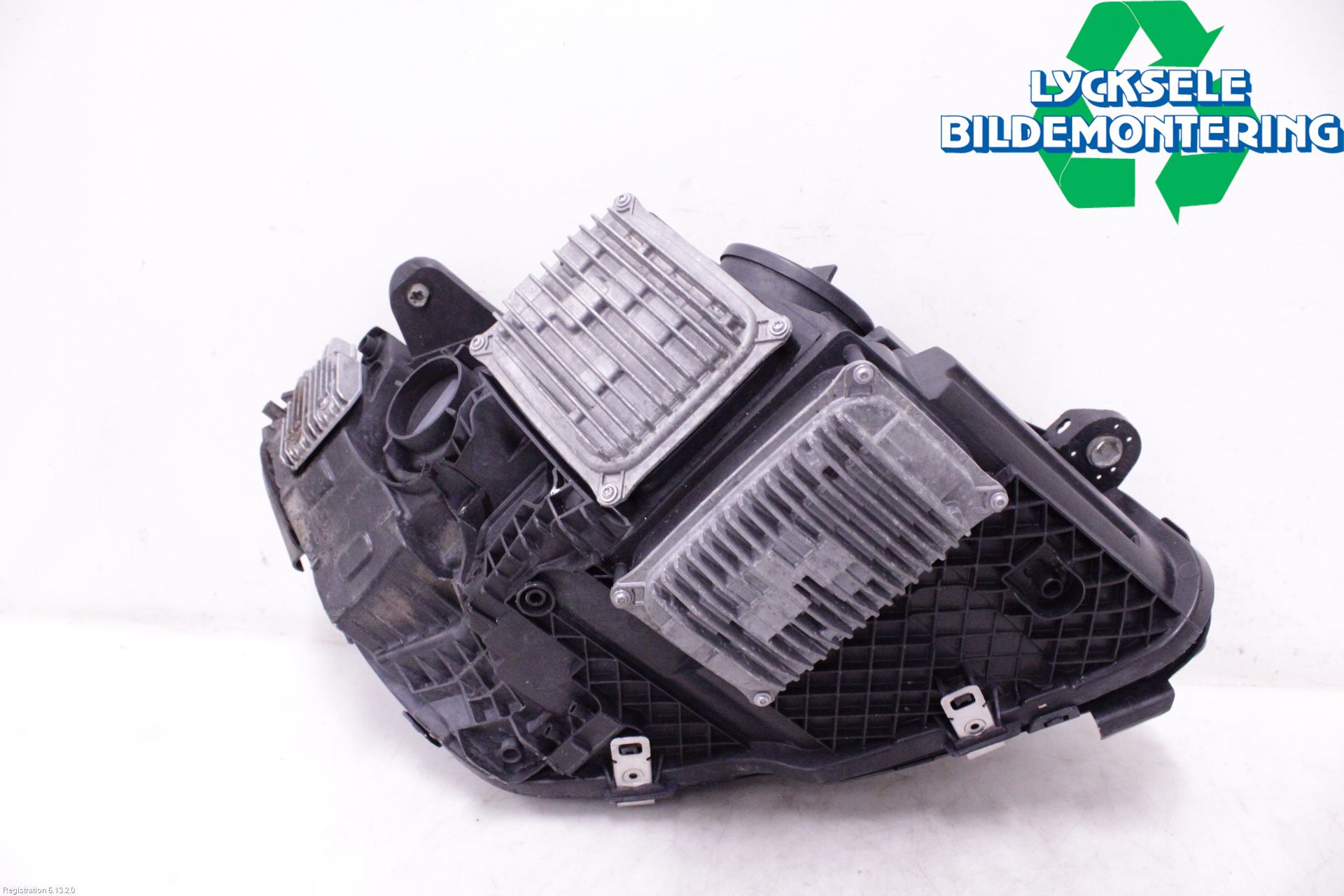 Mercedes-Benz MB C-KLASS (W205) 14-21 Frontlykt Venstre