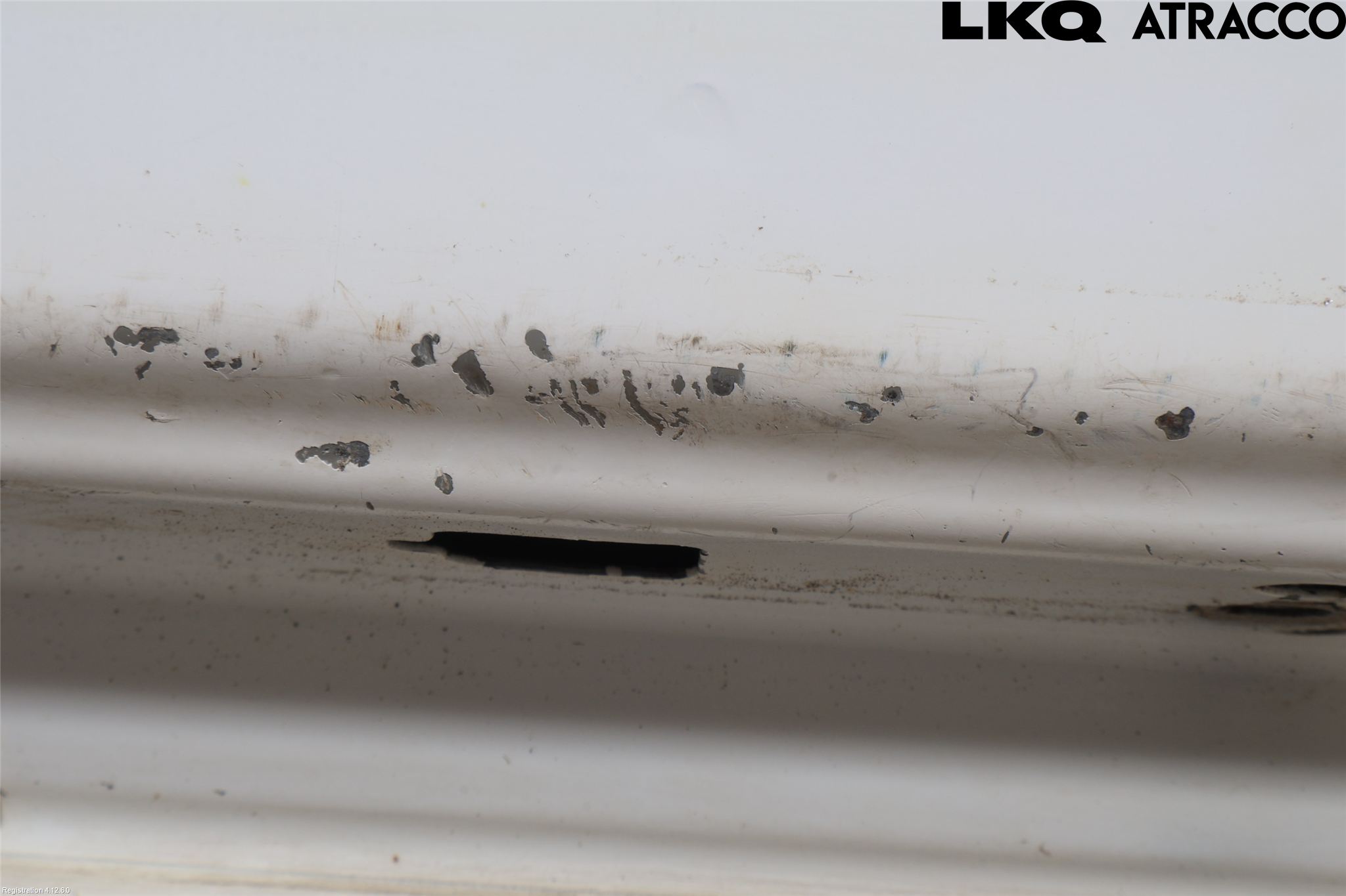Toyota HILUX 16- Lasteplan Luke Bak