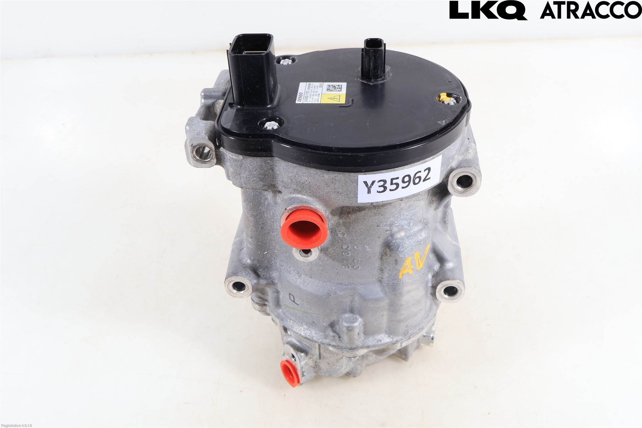 Toyota COROLLA CROSS XG10 22- Varme Ac Kompressor