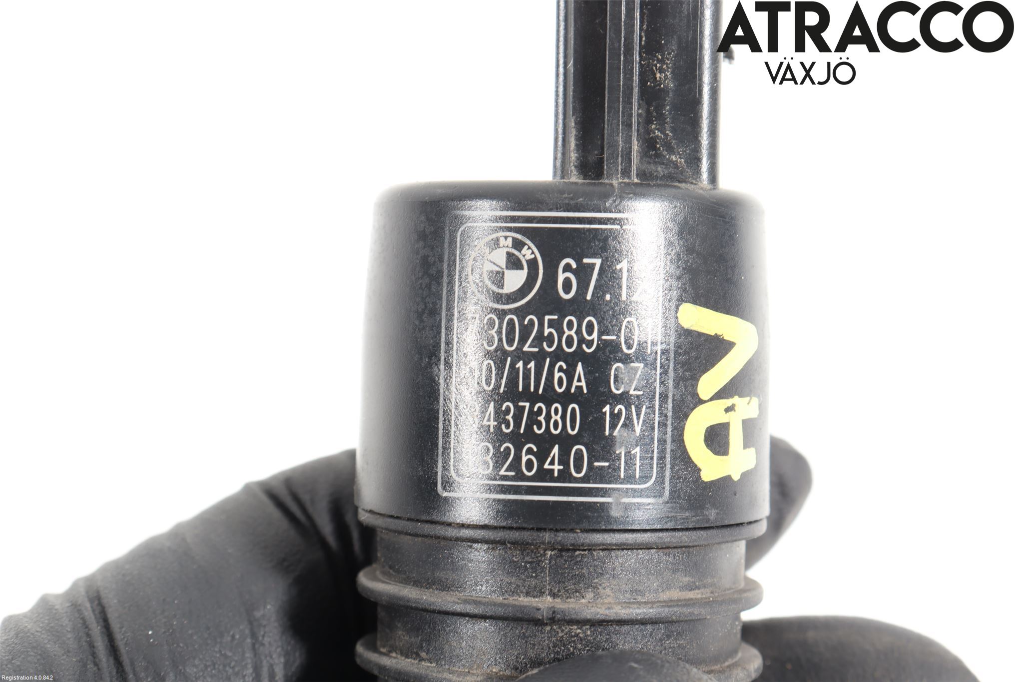 BMW 3 E90/91 SED/TOU 05-12 Spylerpumpe Frontrute