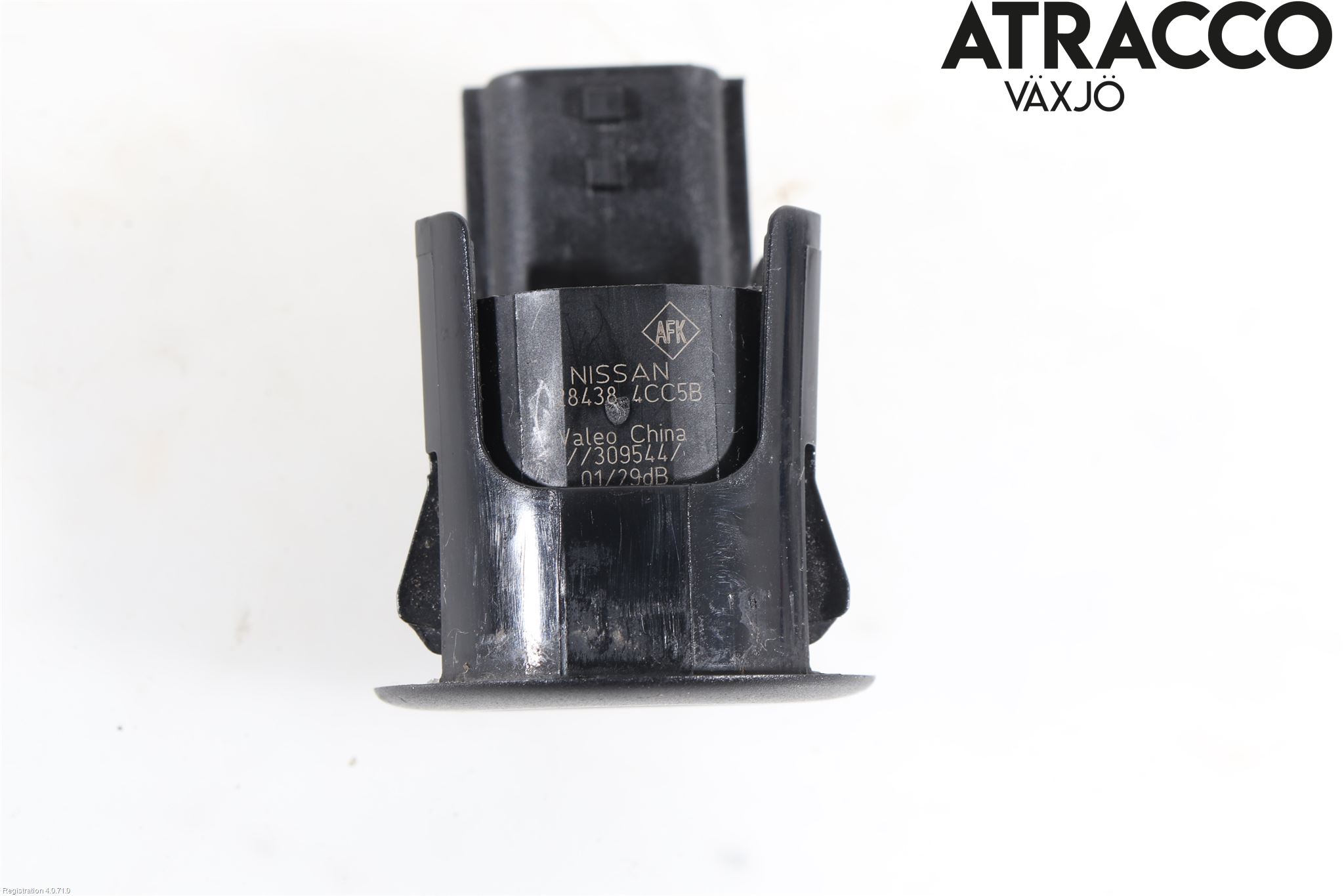 Nissan X-TRAIL 14-21 Sensor Parkering Front