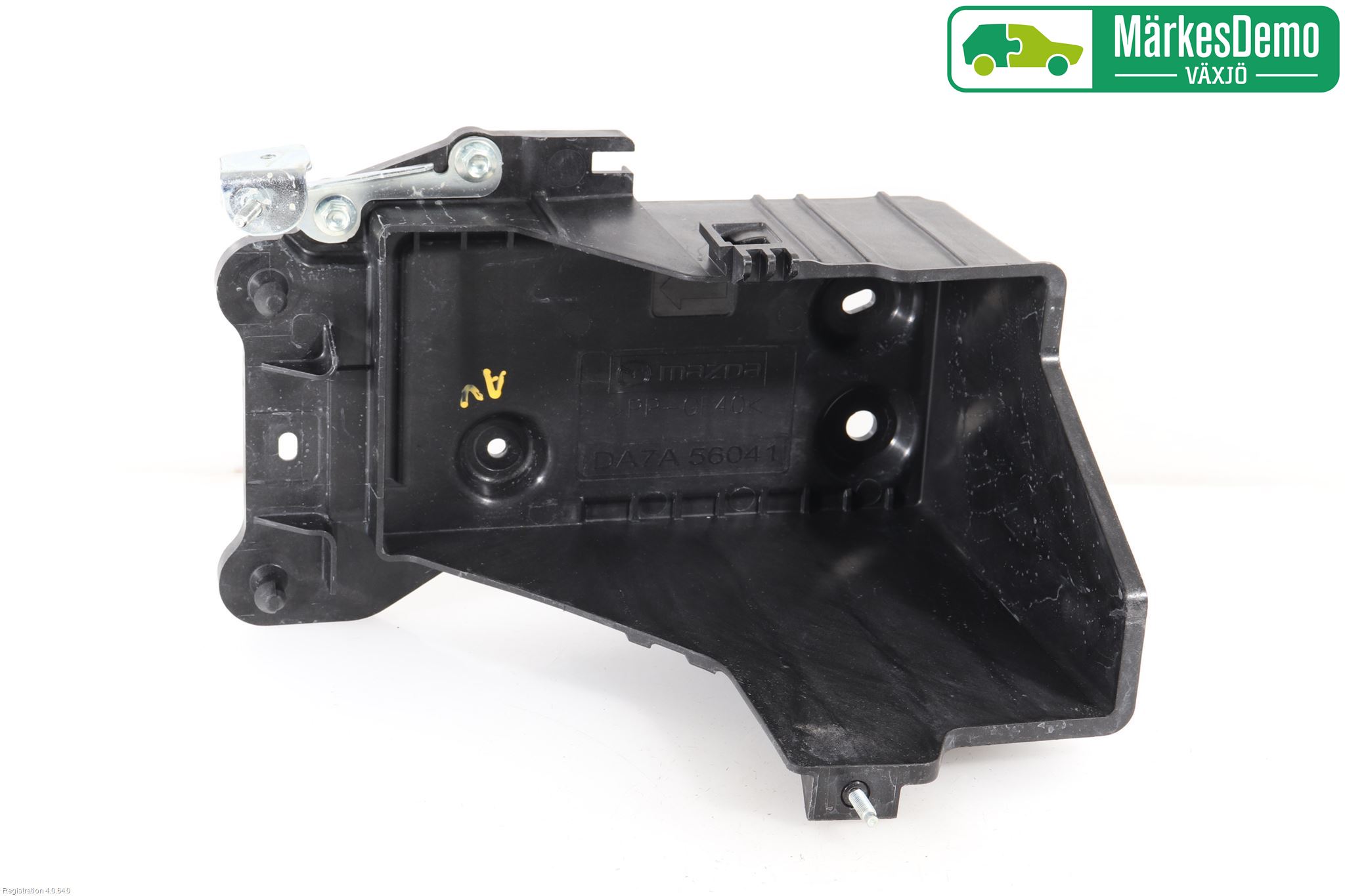 Mazda CX-3 Batterikasse - Feste - Holder