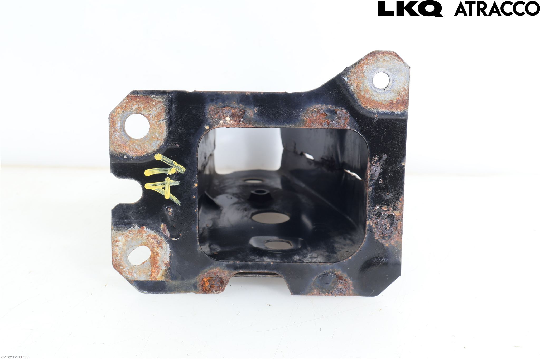 Mazda 3 III 14-19 Frontplate Nedre