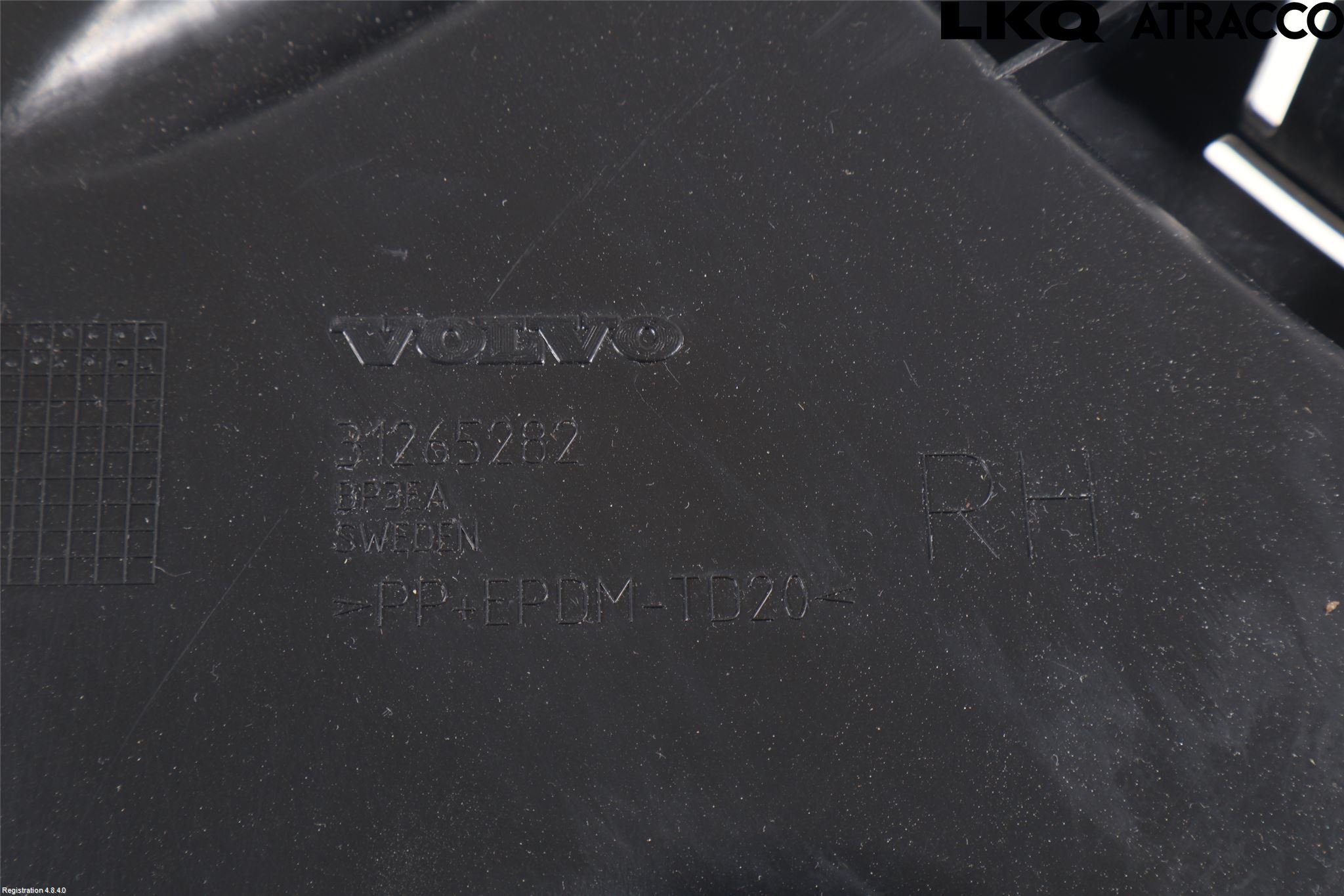 Volvo V60 11-13 Støtfangerfeste Bak Høyre