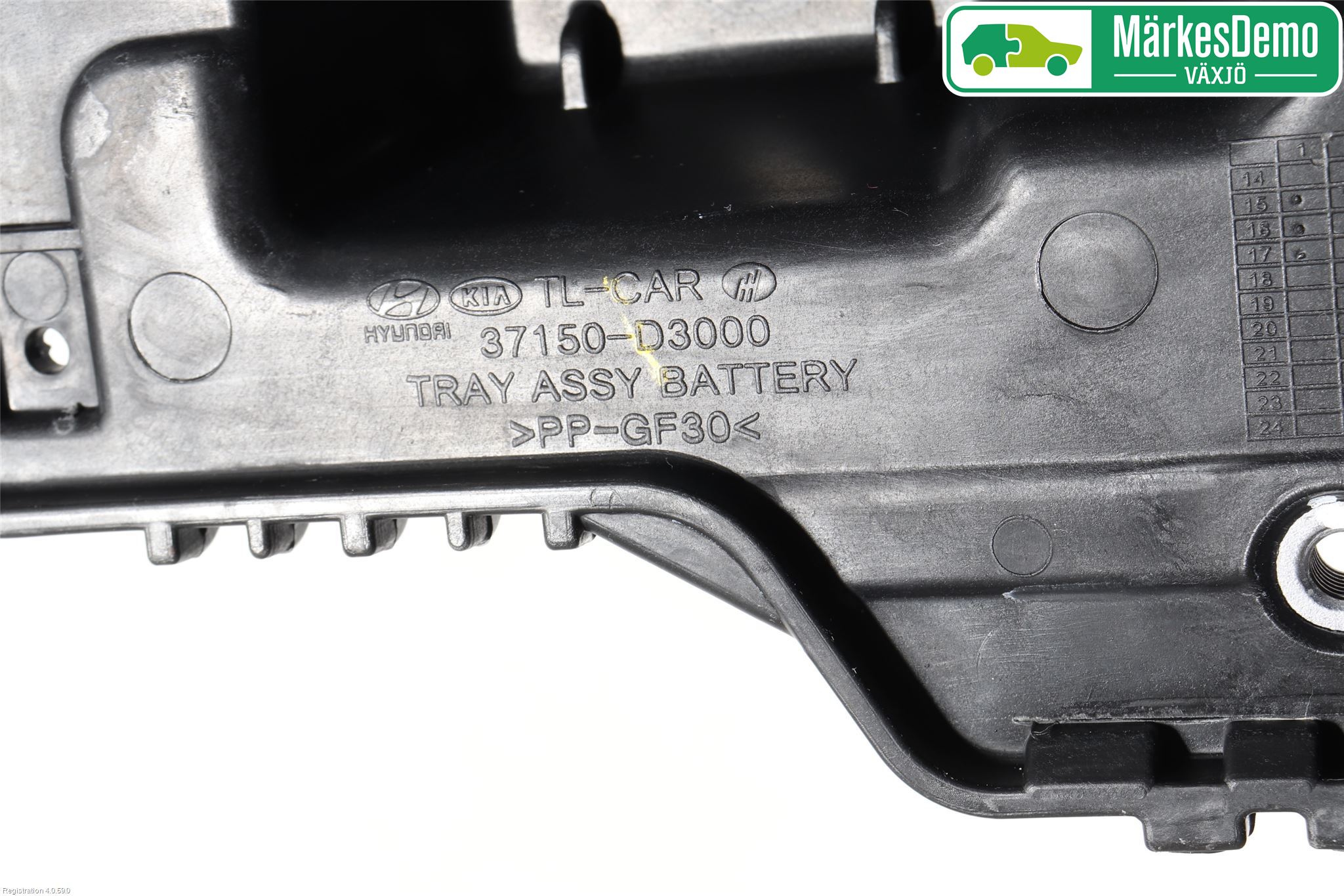 Hyundai TUCSON 05- Batterikasse - Feste - Holder