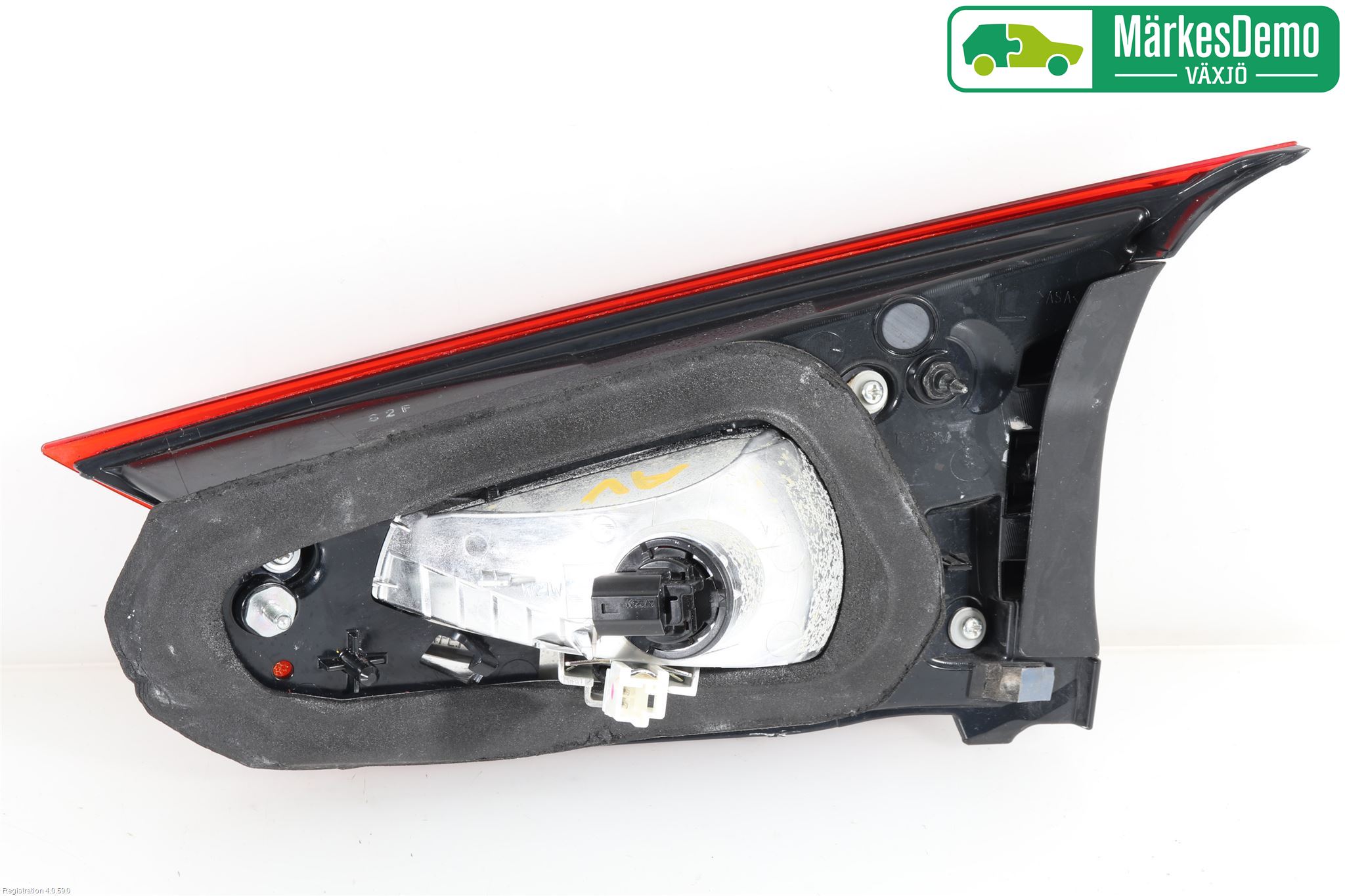 Mazda 3 III 14-19 Baklykt Venstre  På Luke(Indre